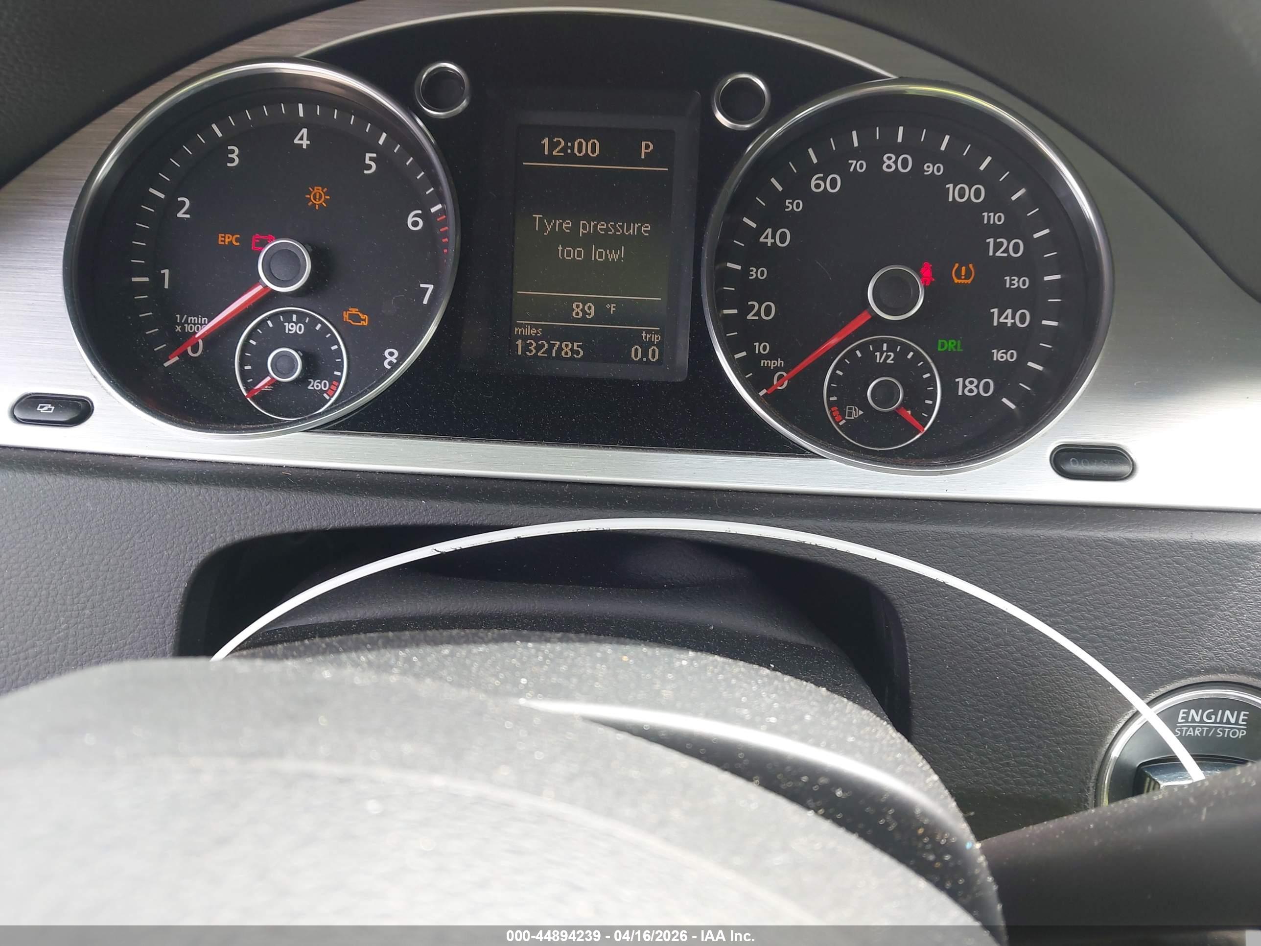 VOLKSWAGEN CC image 7