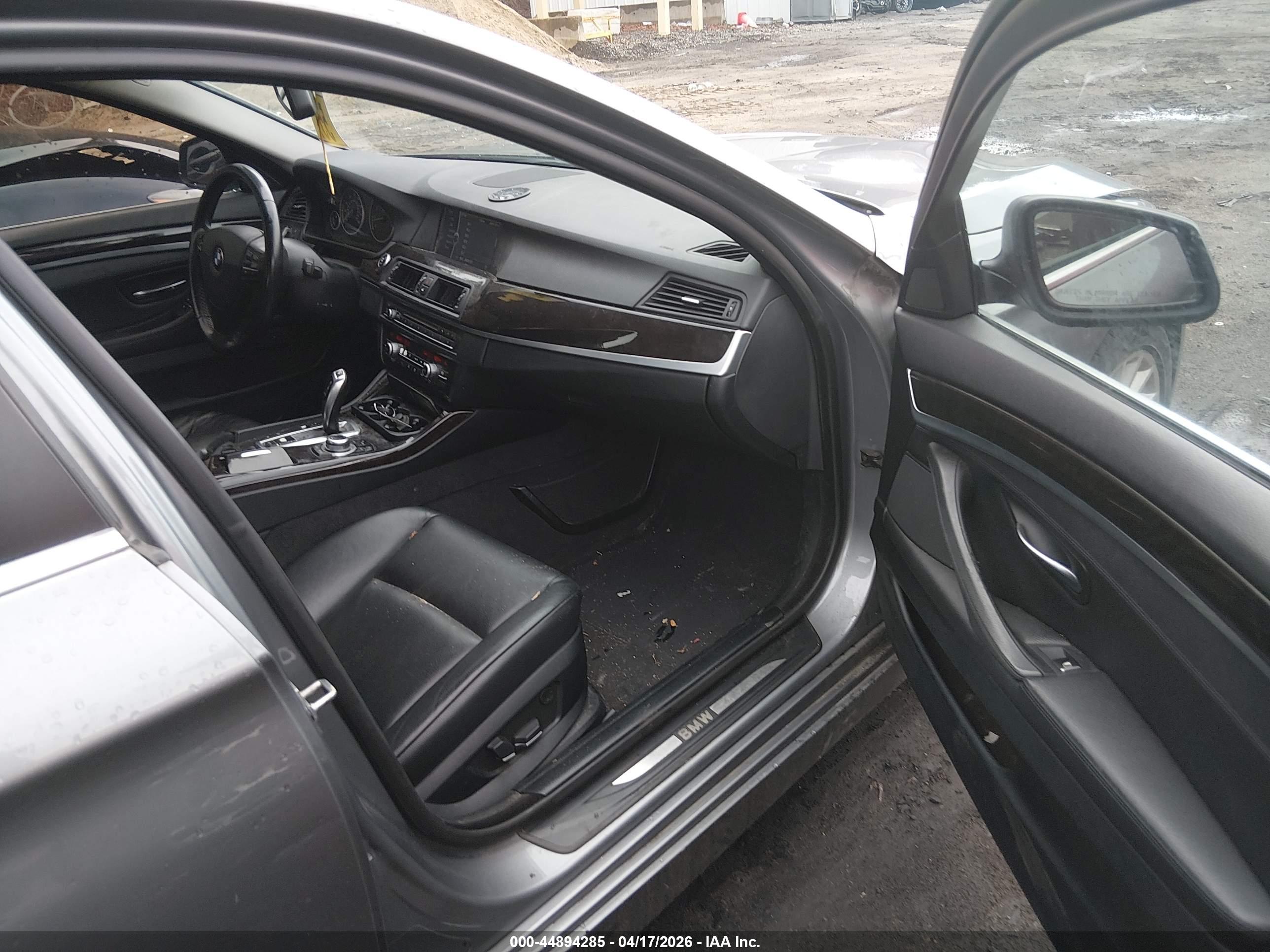 BMW 535I image 5