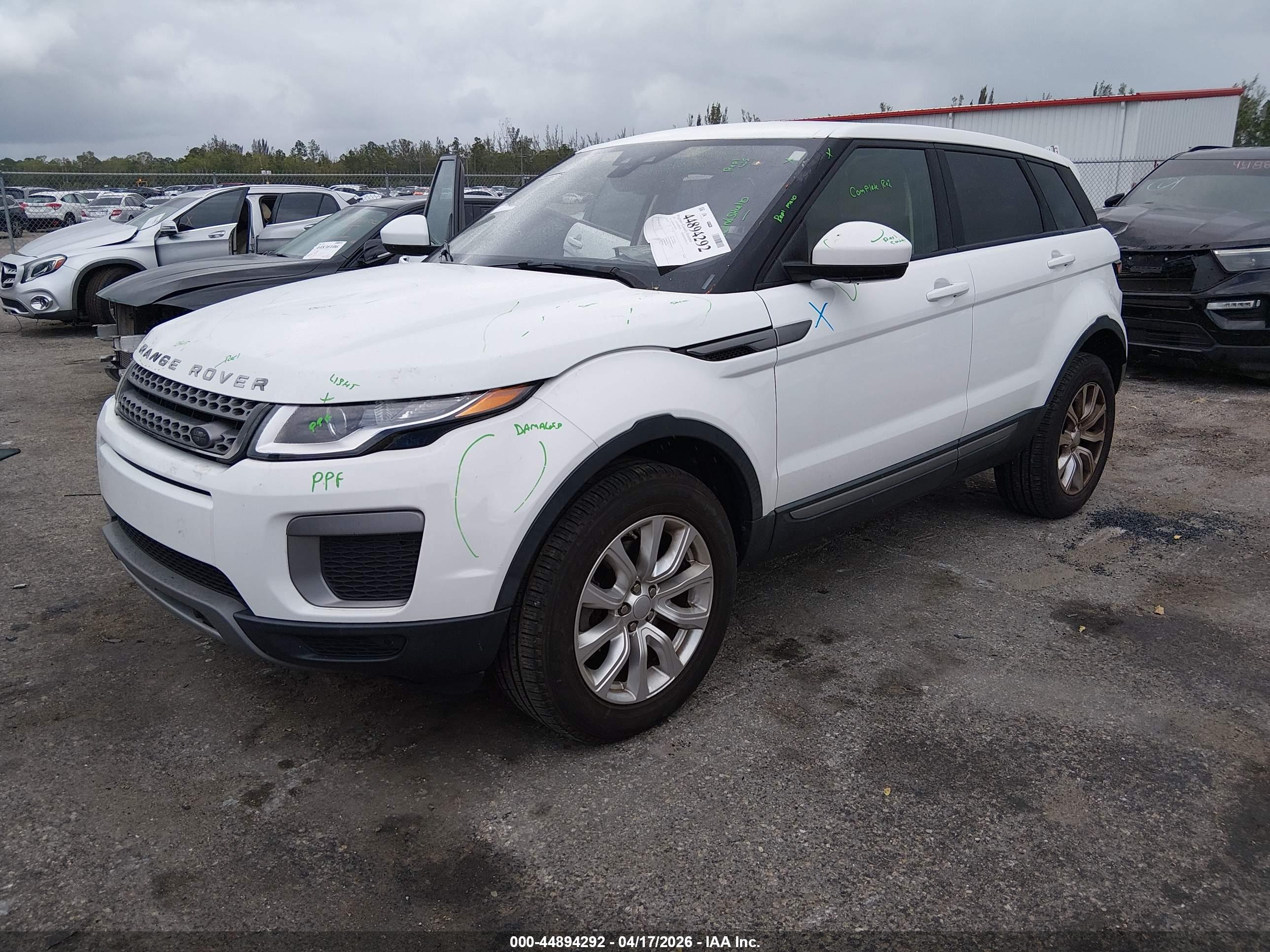 LAND ROVER image 2