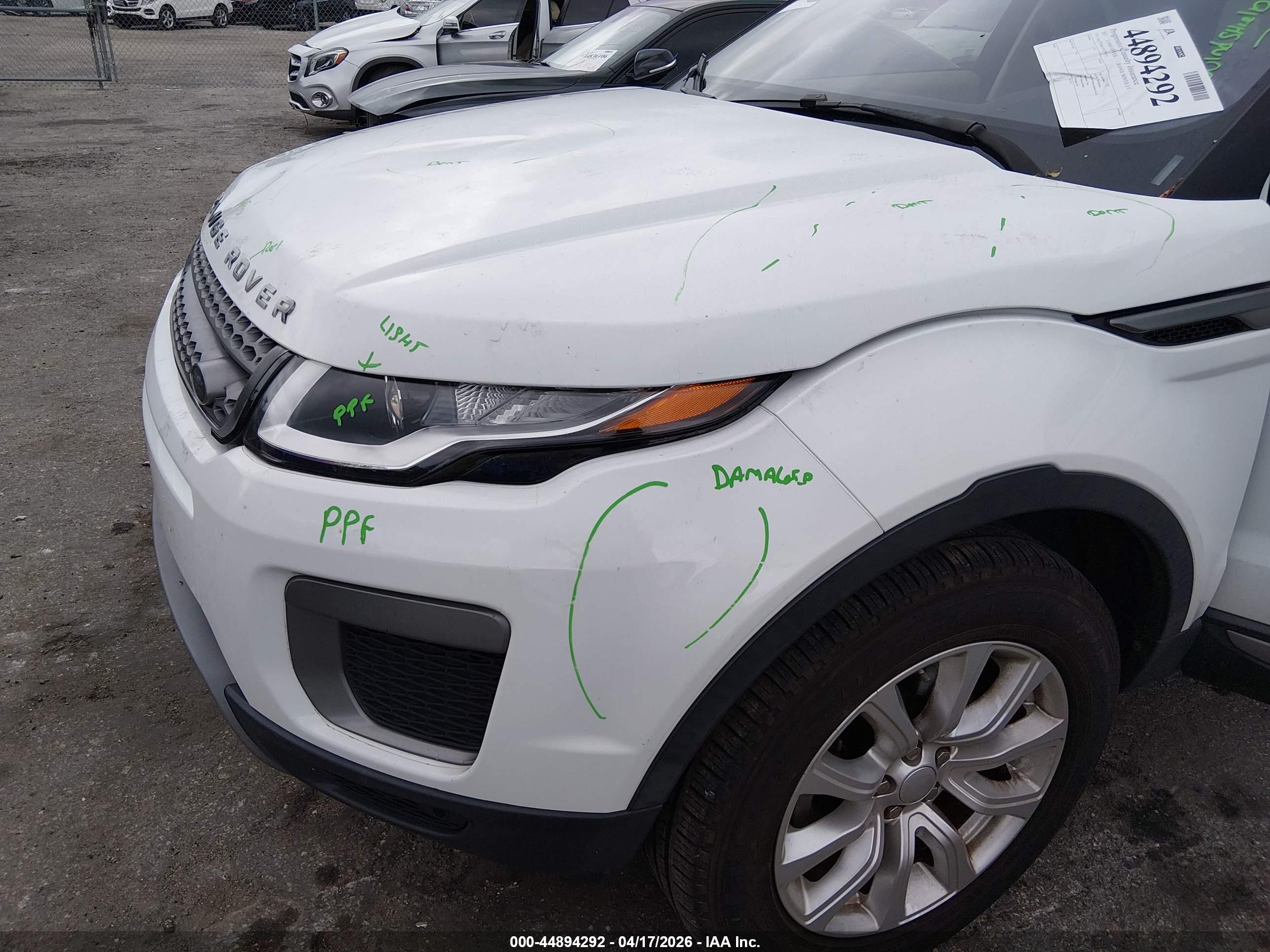 LAND ROVER image 6