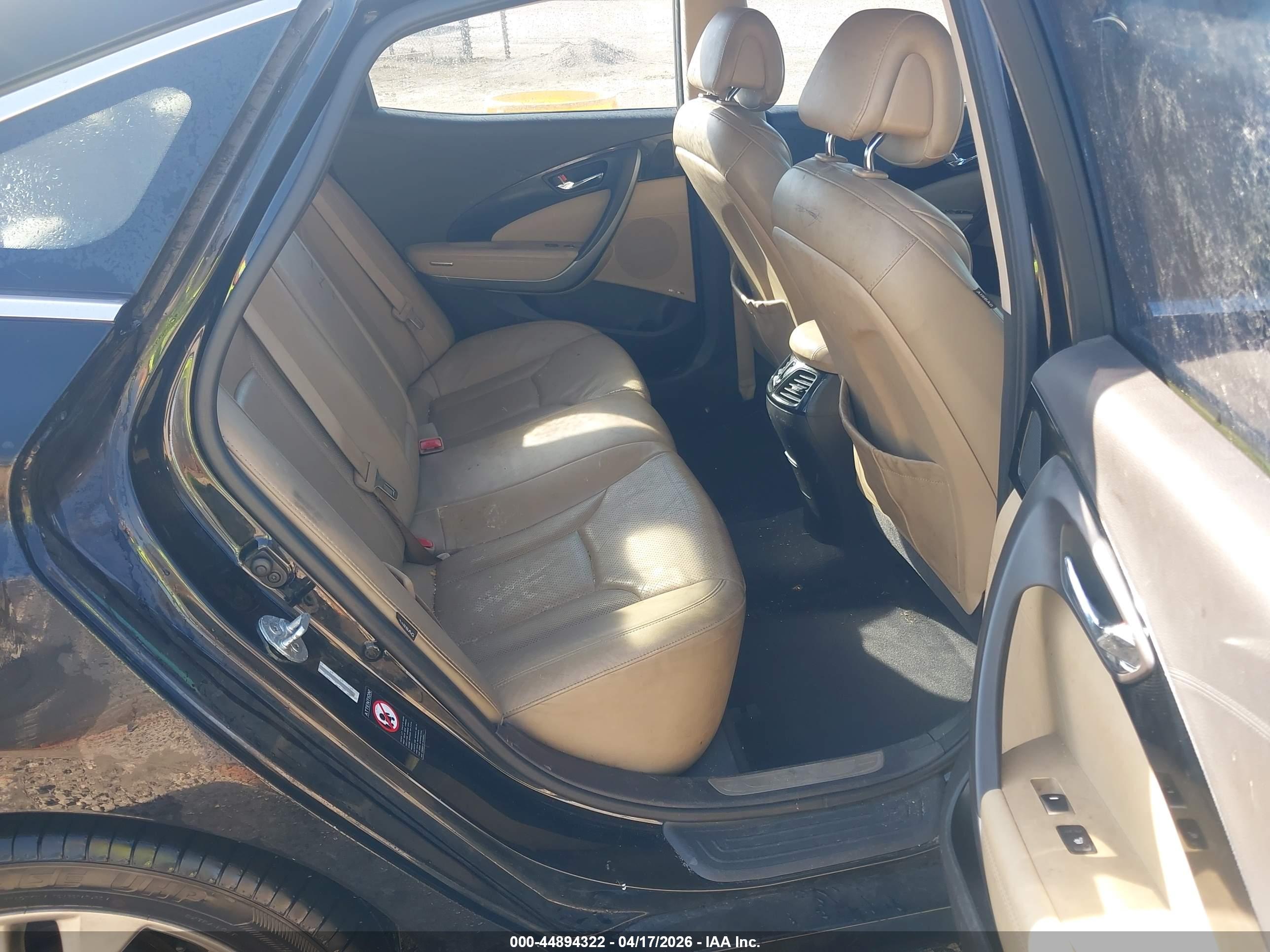 HYUNDAI AZERA image 8