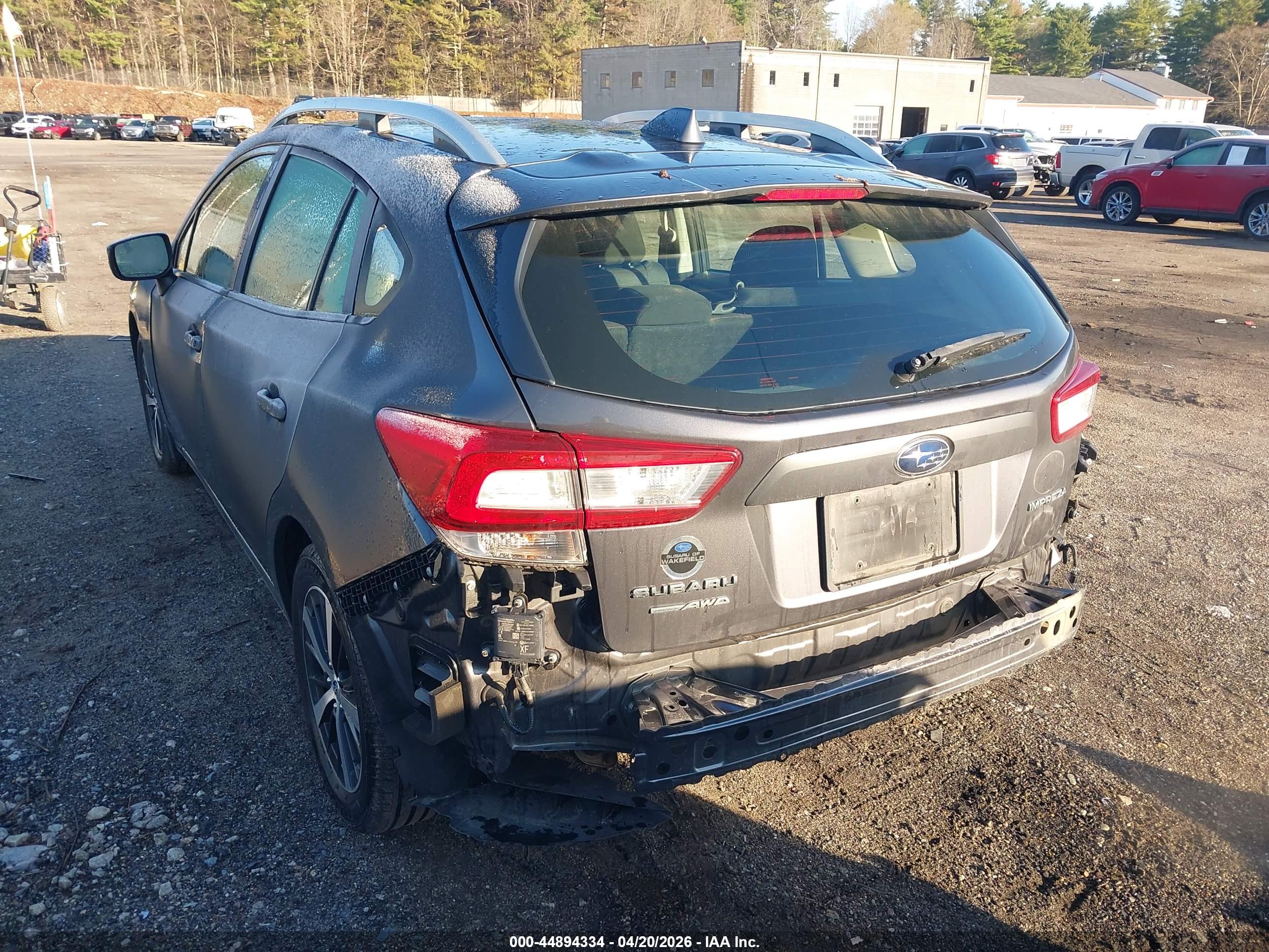 SUBARU IMPREZA image 6