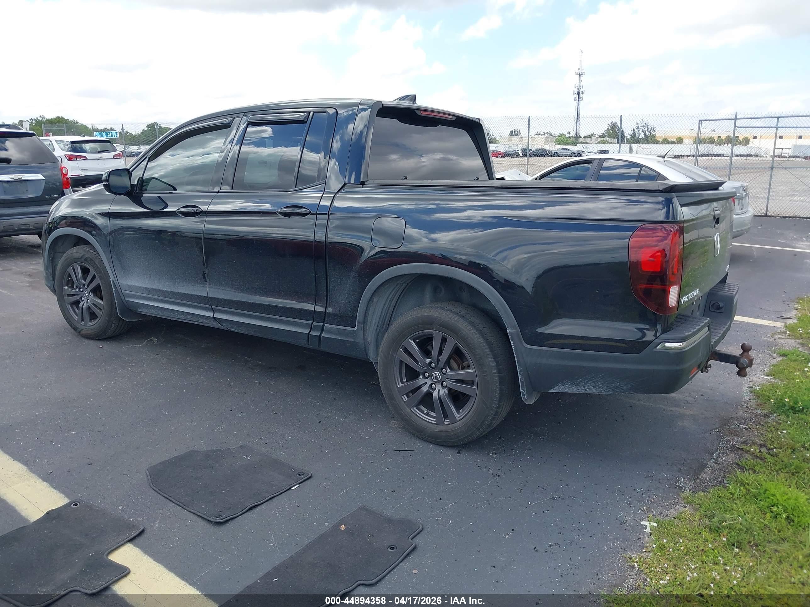 HONDA RIDGELINE image 3