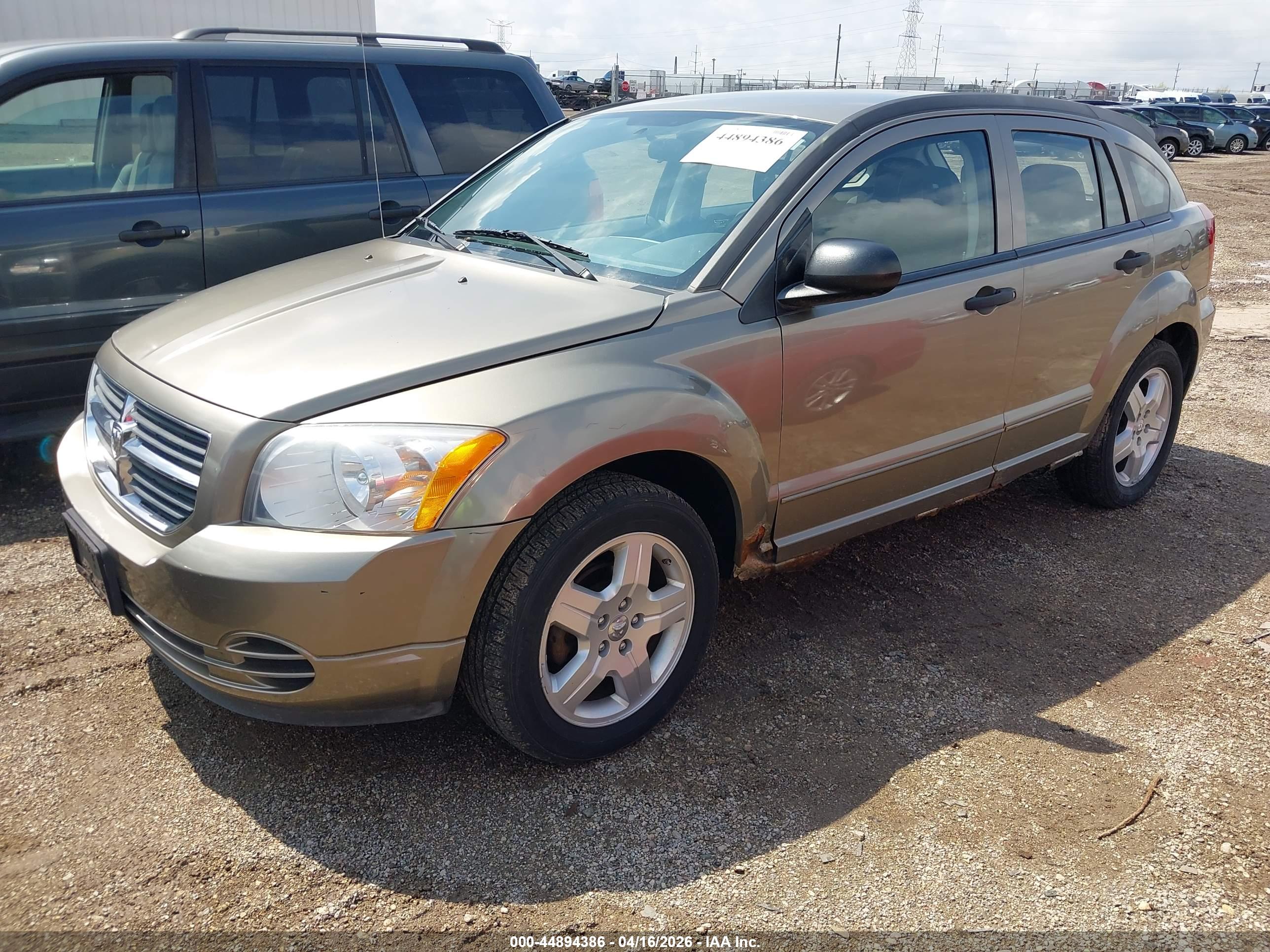 DODGE CALIBER image 2