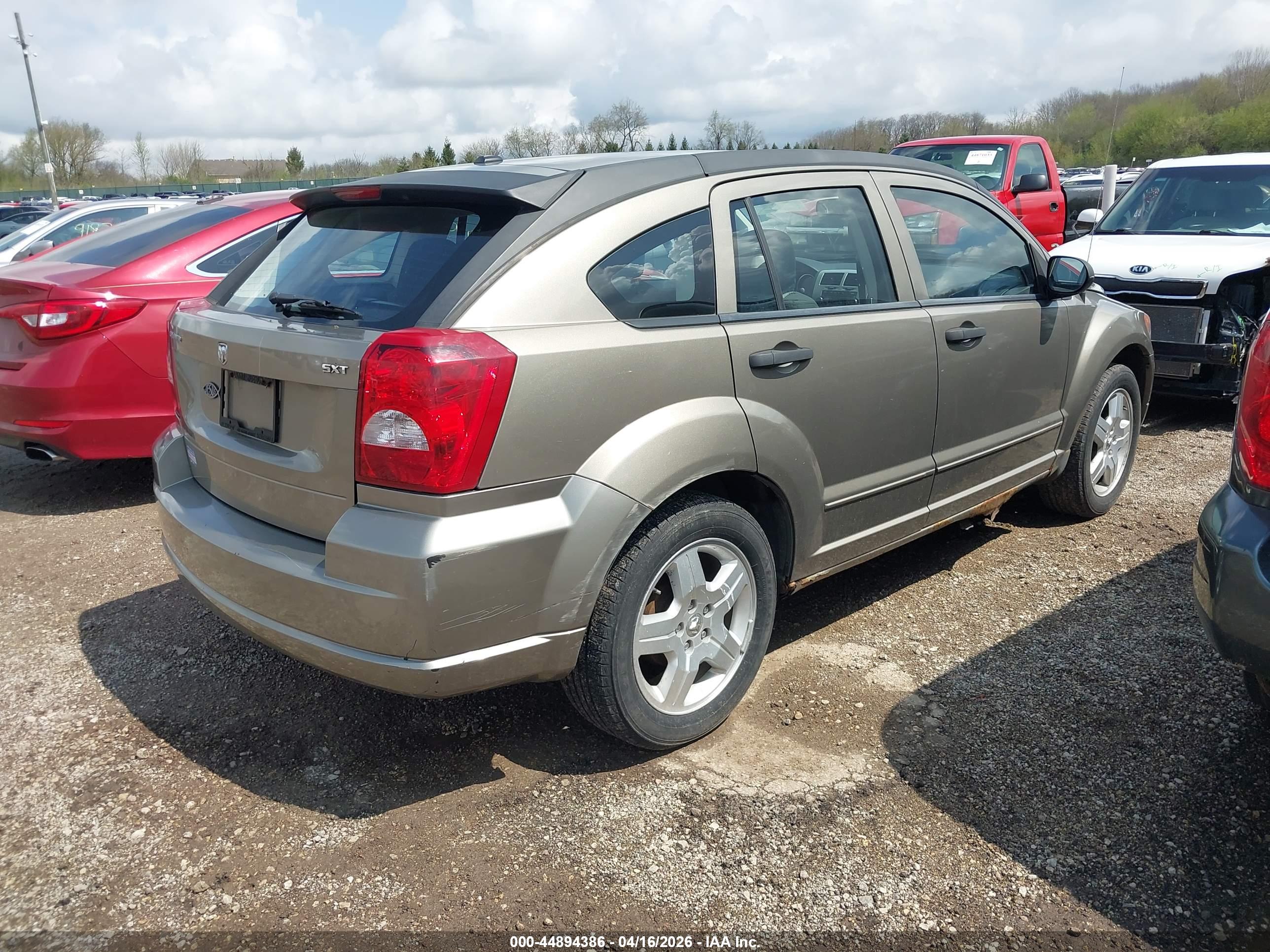DODGE CALIBER image 4