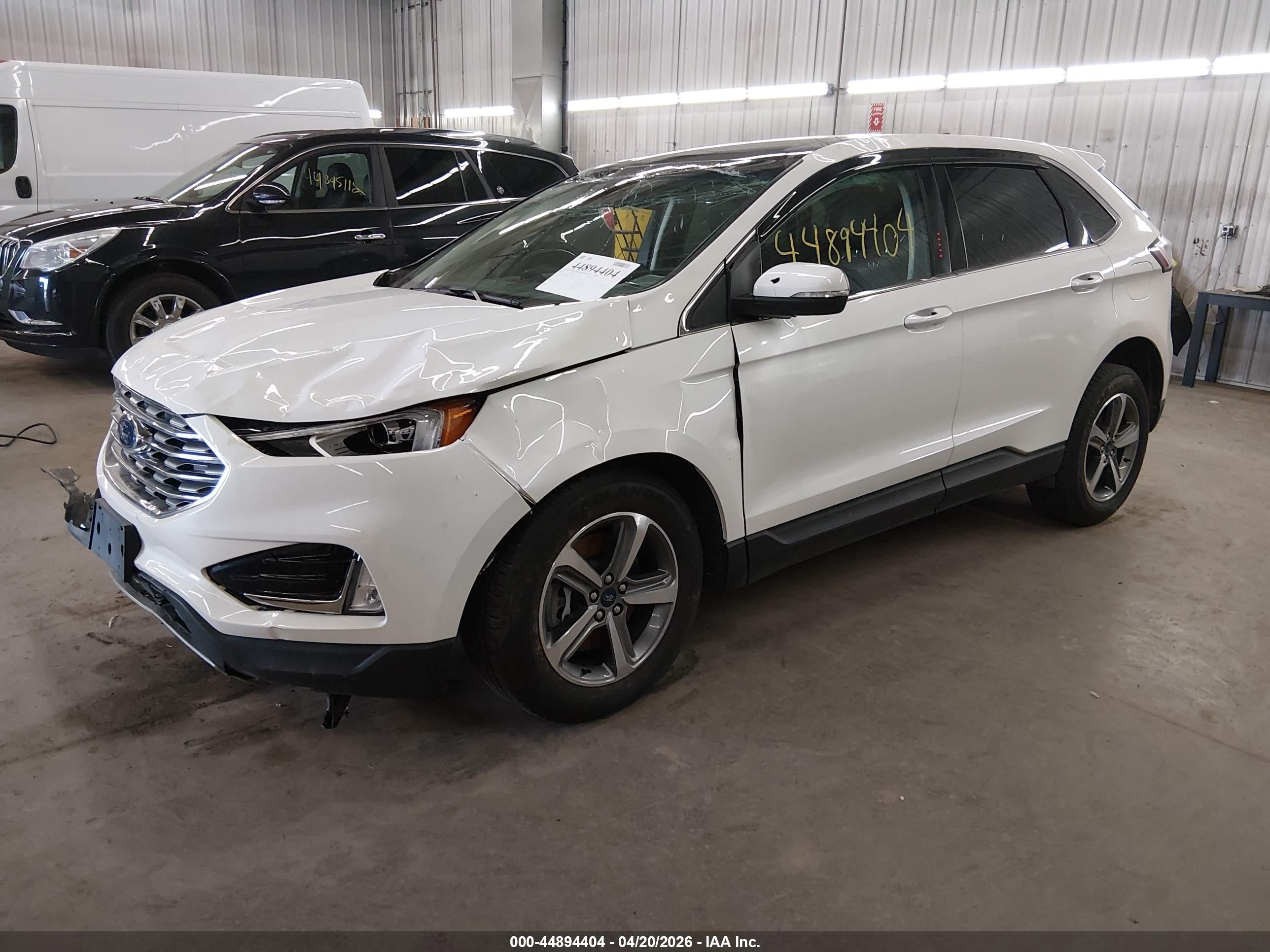 FORD EDGE image 2