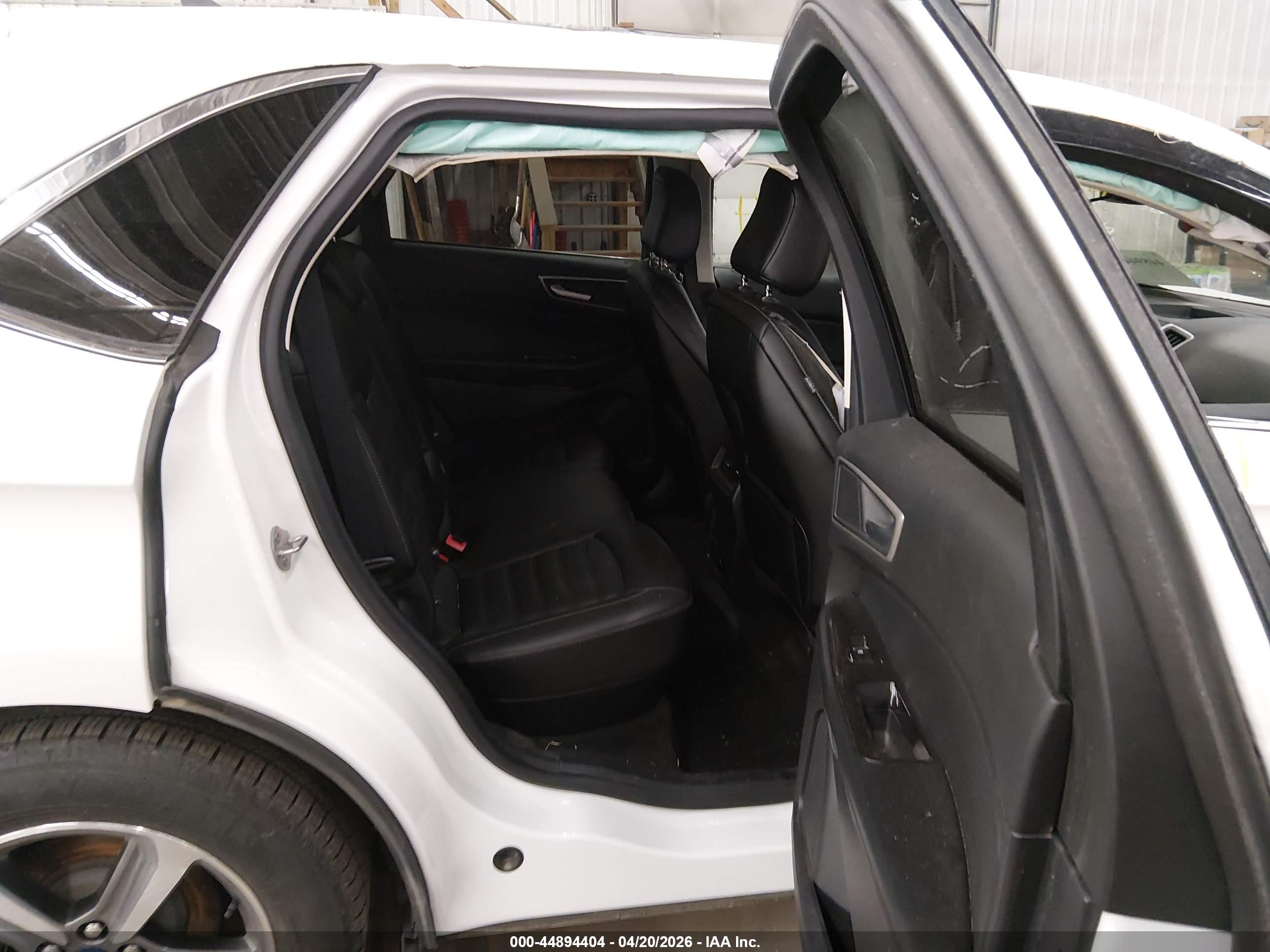 FORD EDGE image 8