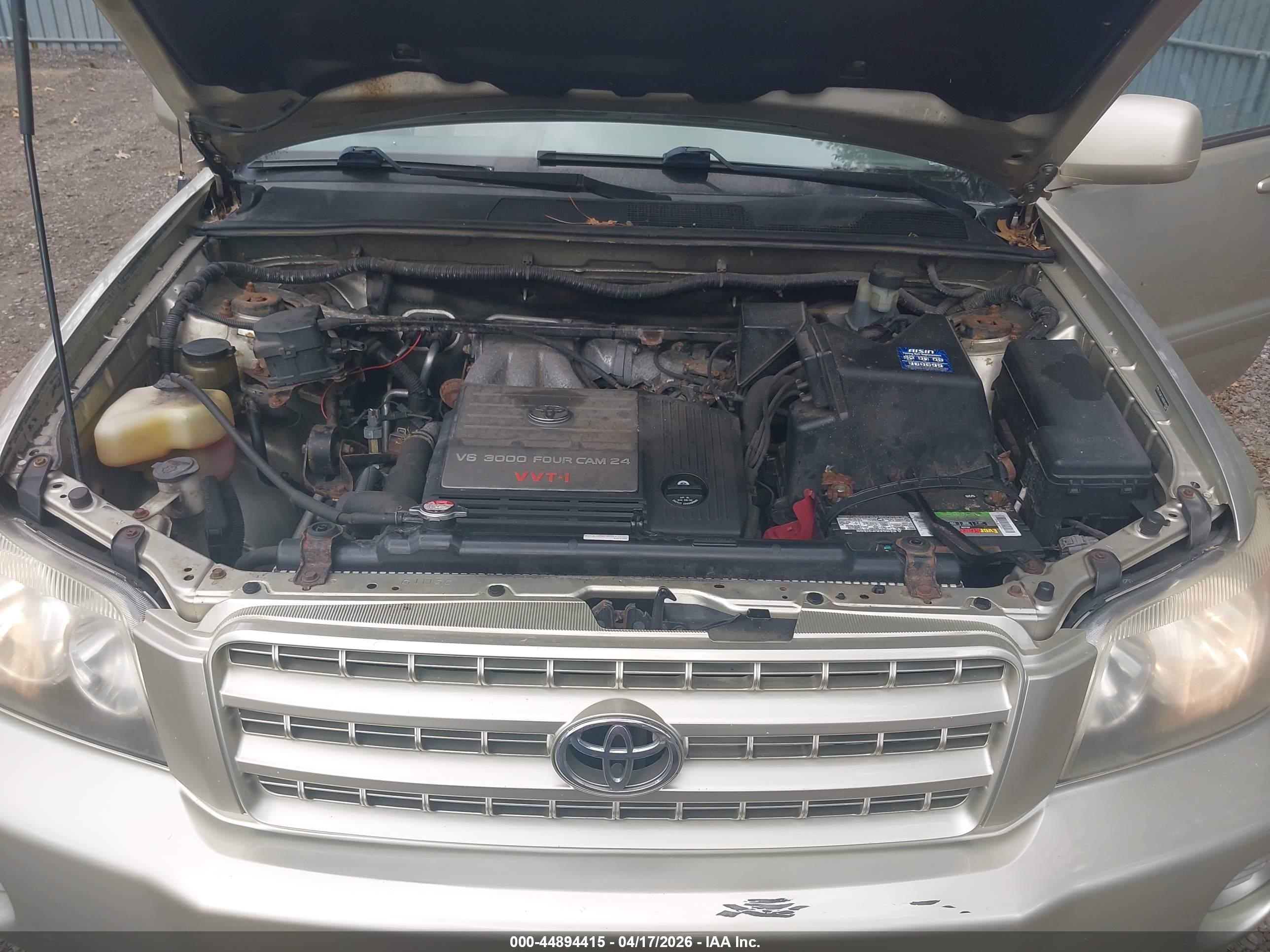 TOYOTA HIGHLANDER image 10