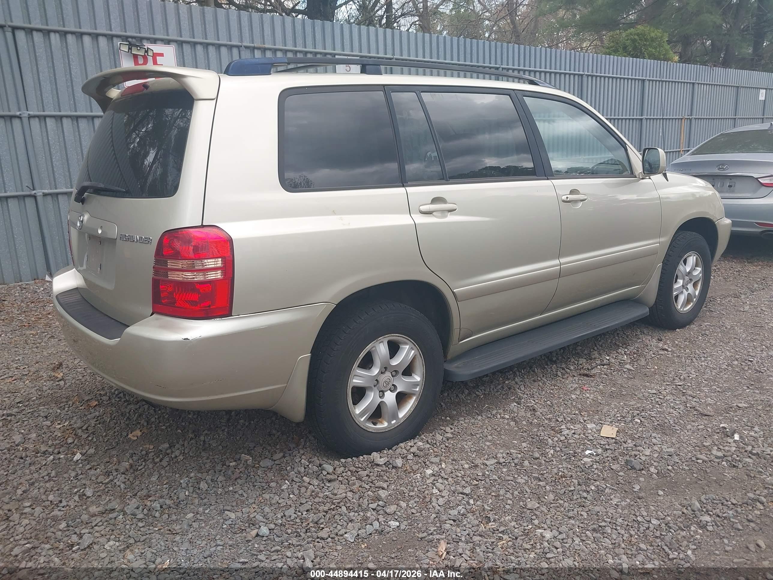 TOYOTA HIGHLANDER image 4