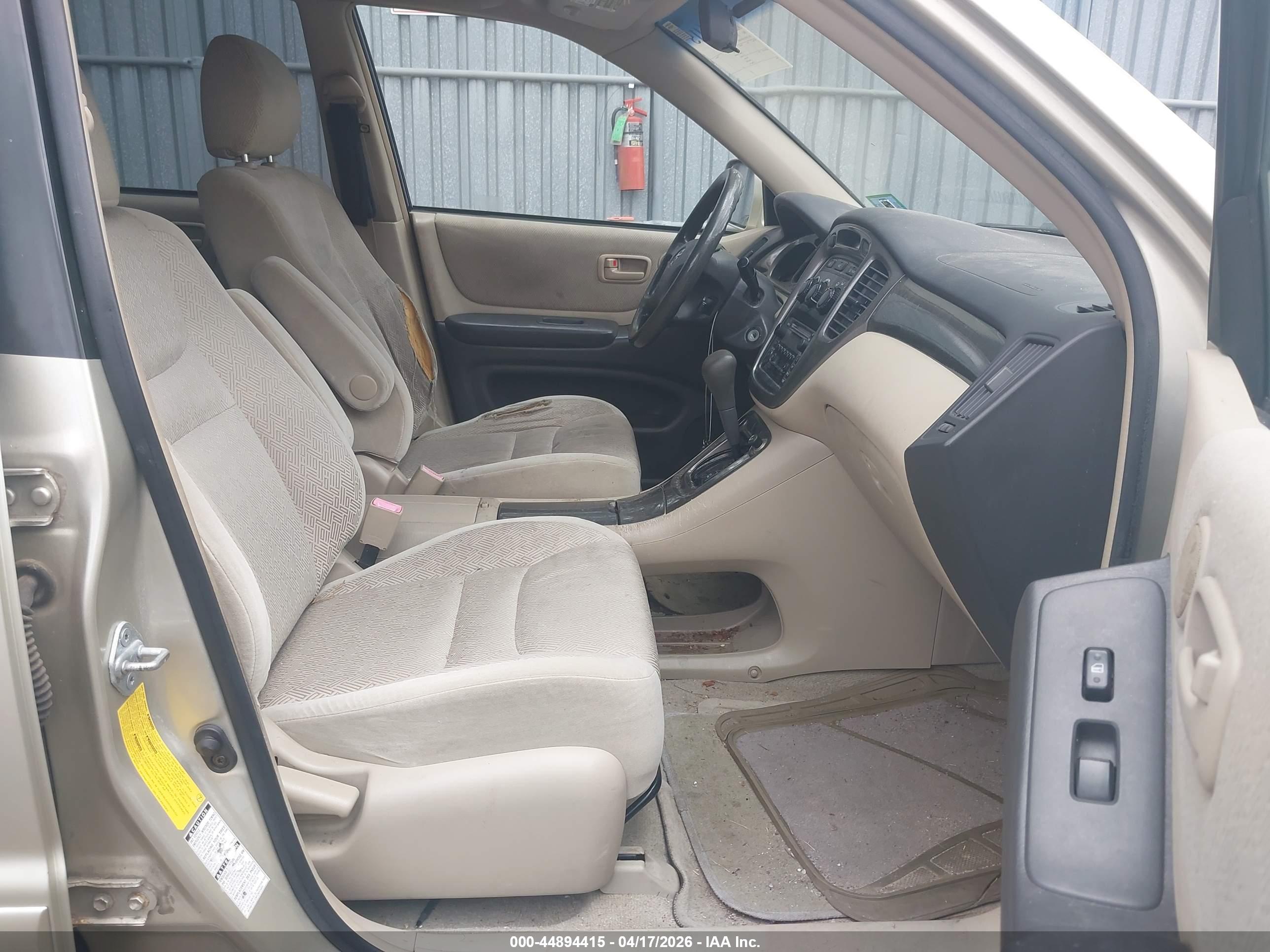 TOYOTA HIGHLANDER image 5