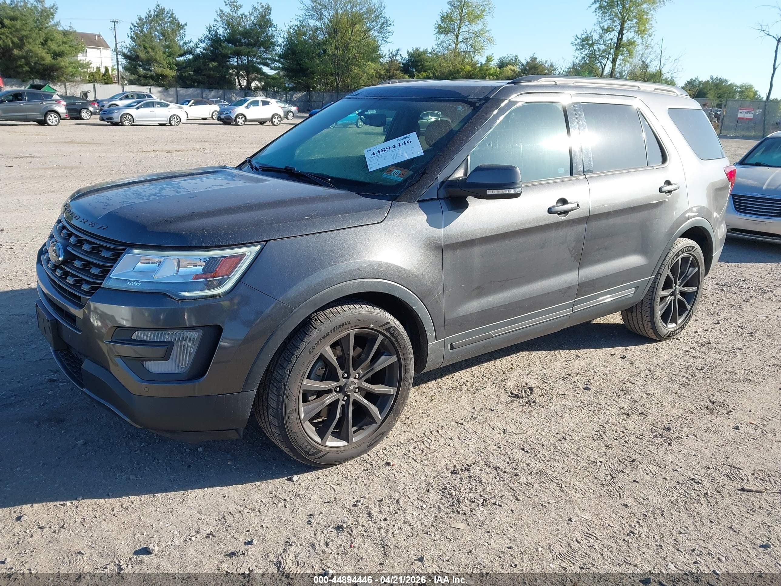 FORD EXPLORER image 2