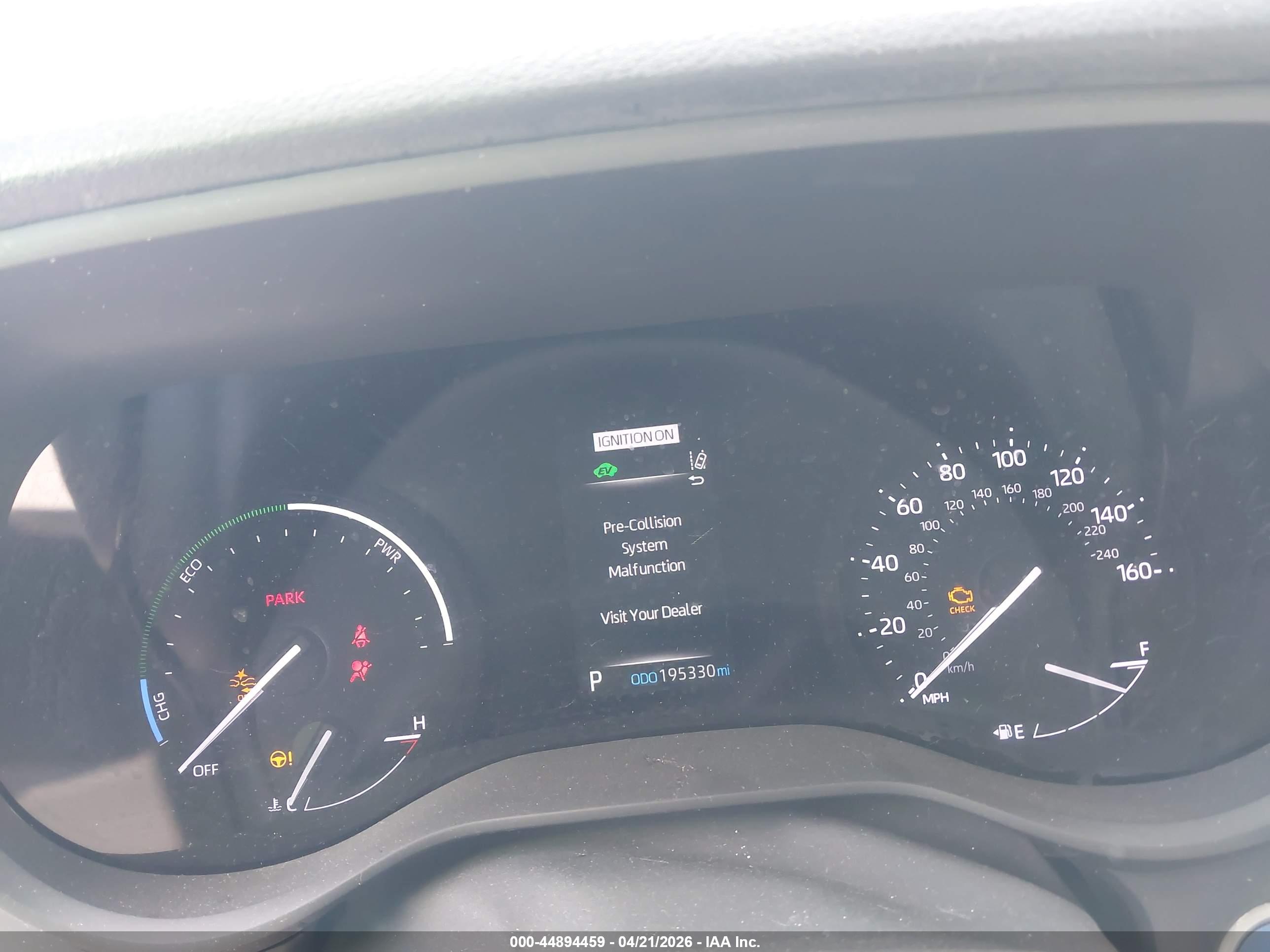 TOYOTA SIENNA image 7