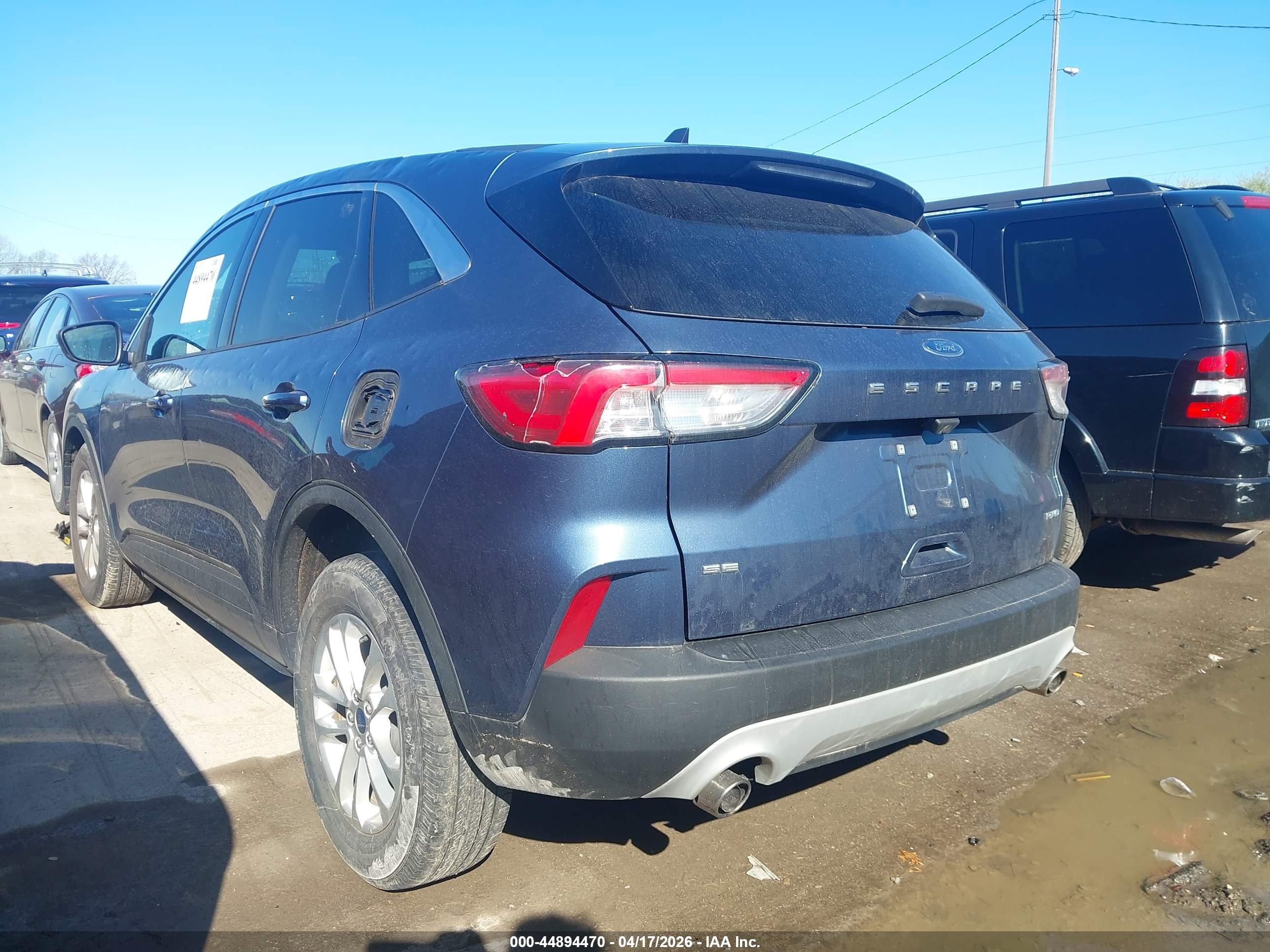 FORD ESCAPE image 3