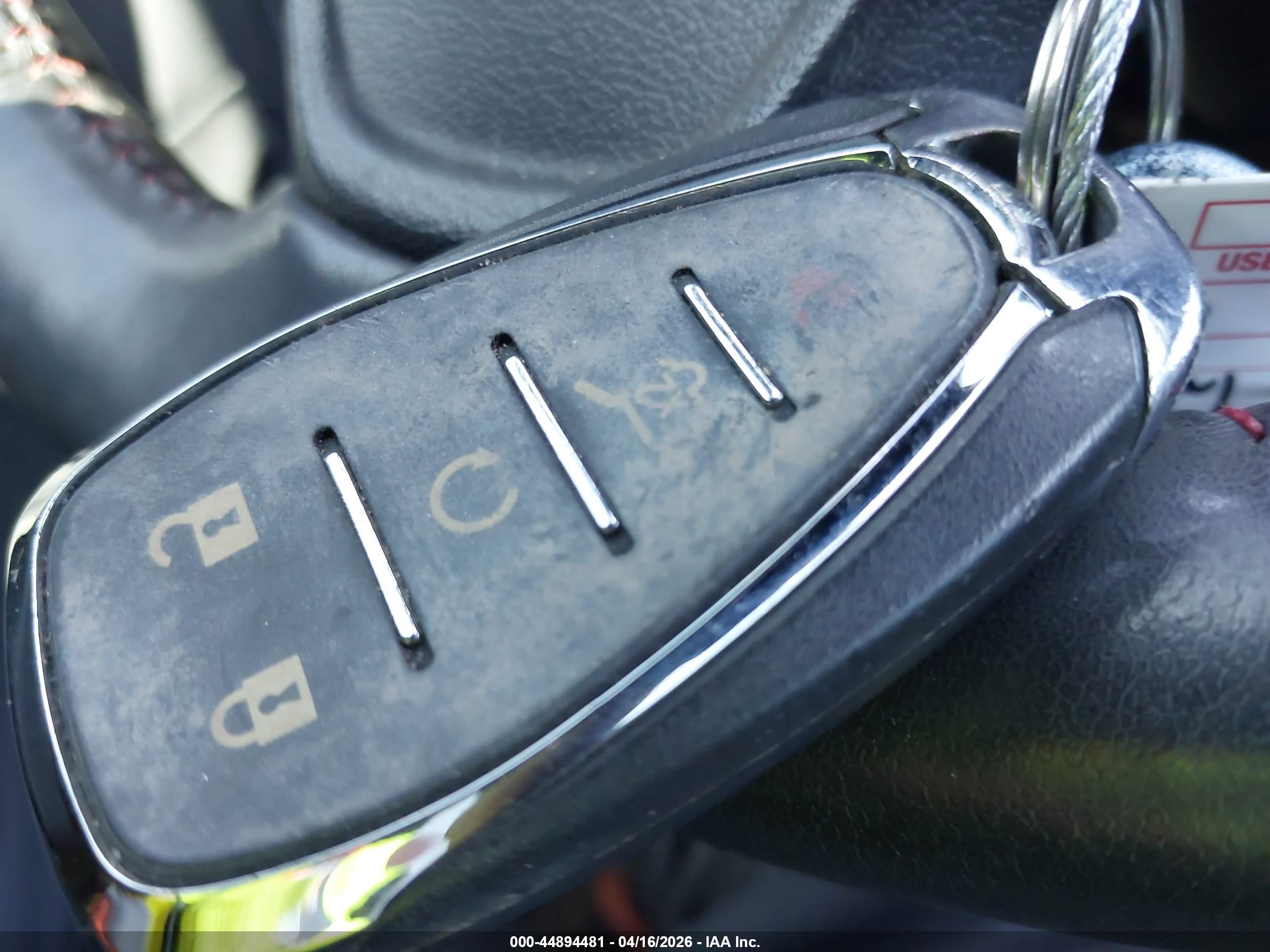 CHEVROLET EQUINOX image 11