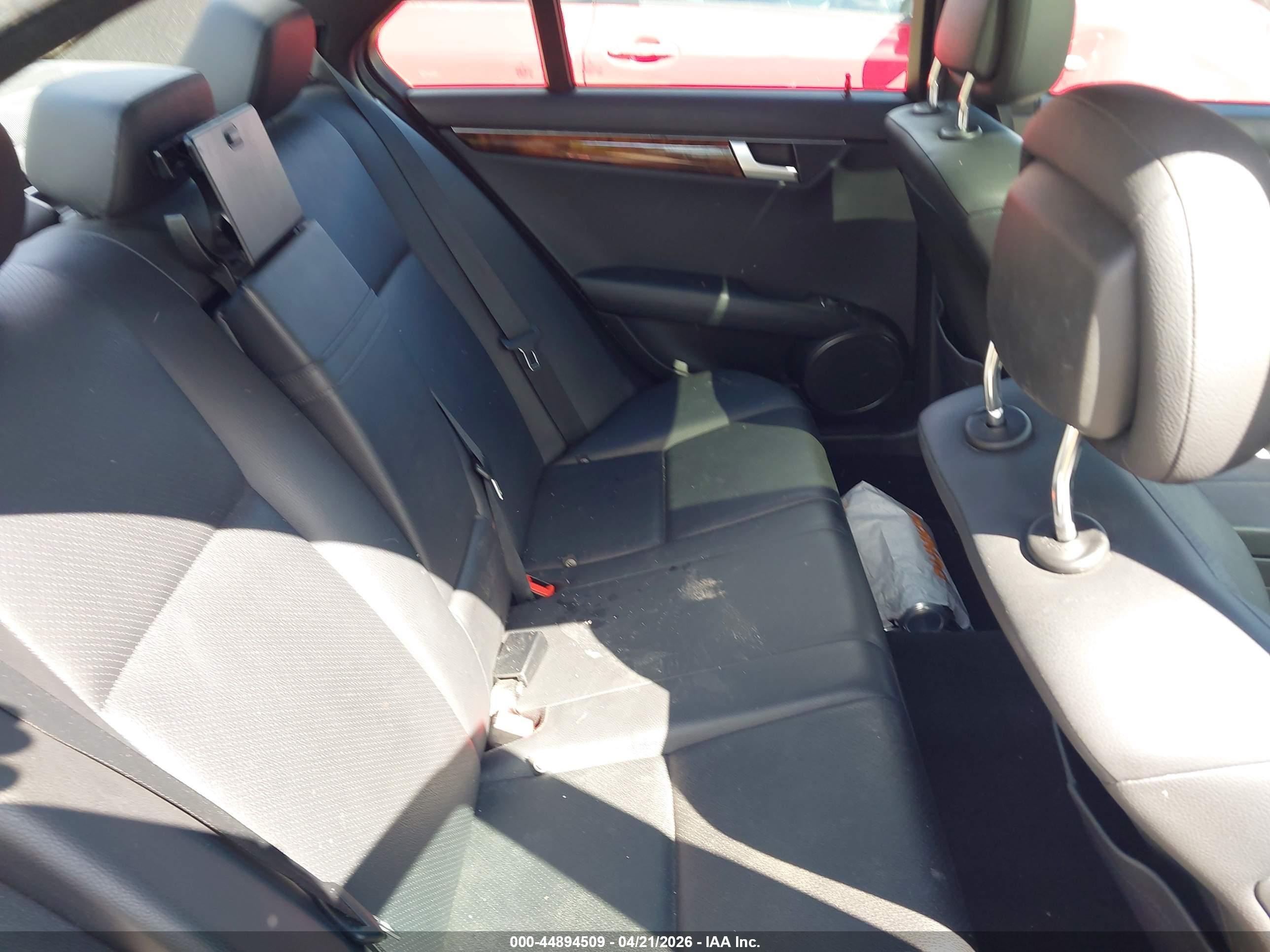 MERCEDES-BENZ C image 8