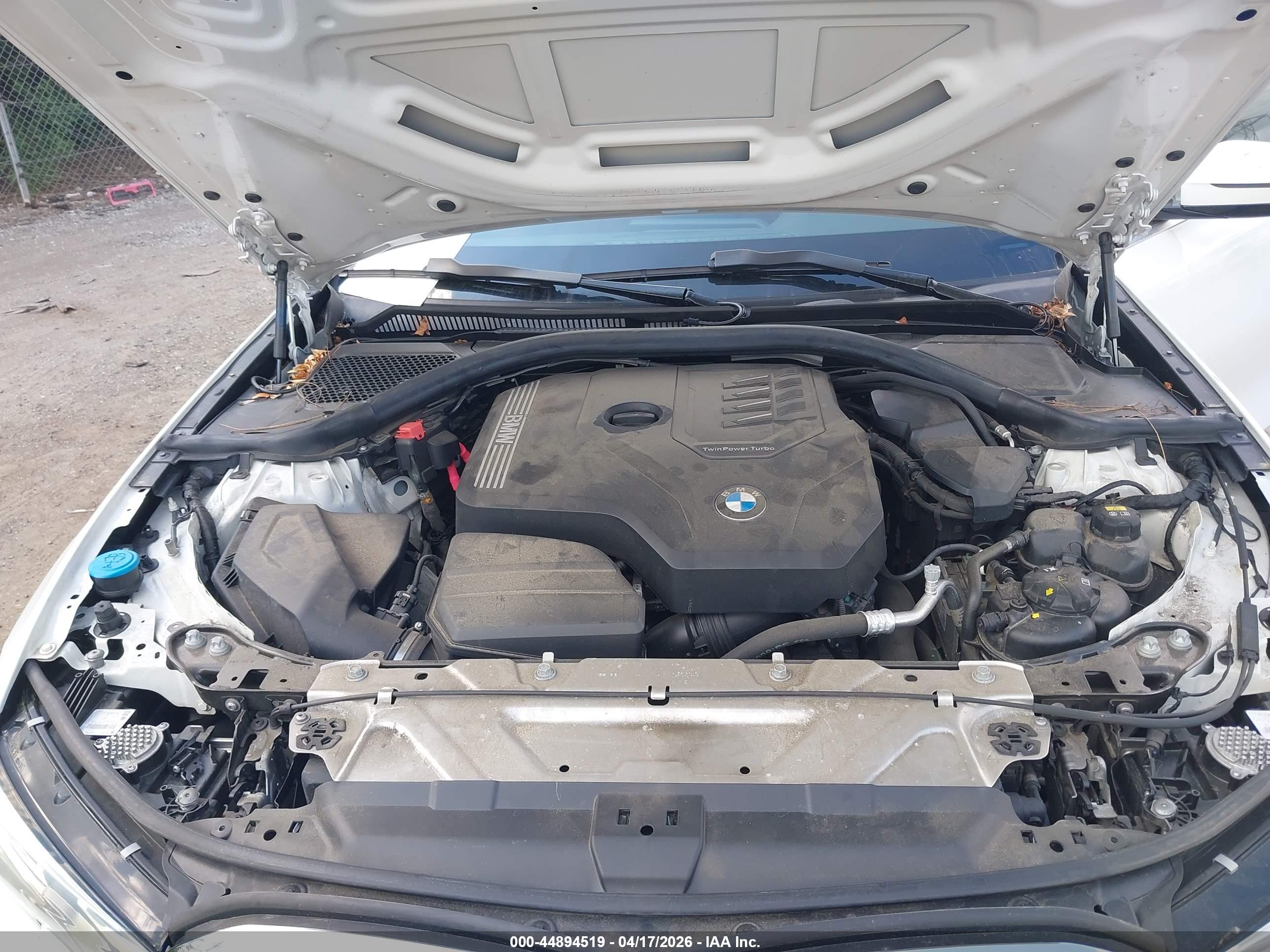 BMW 330I image 10