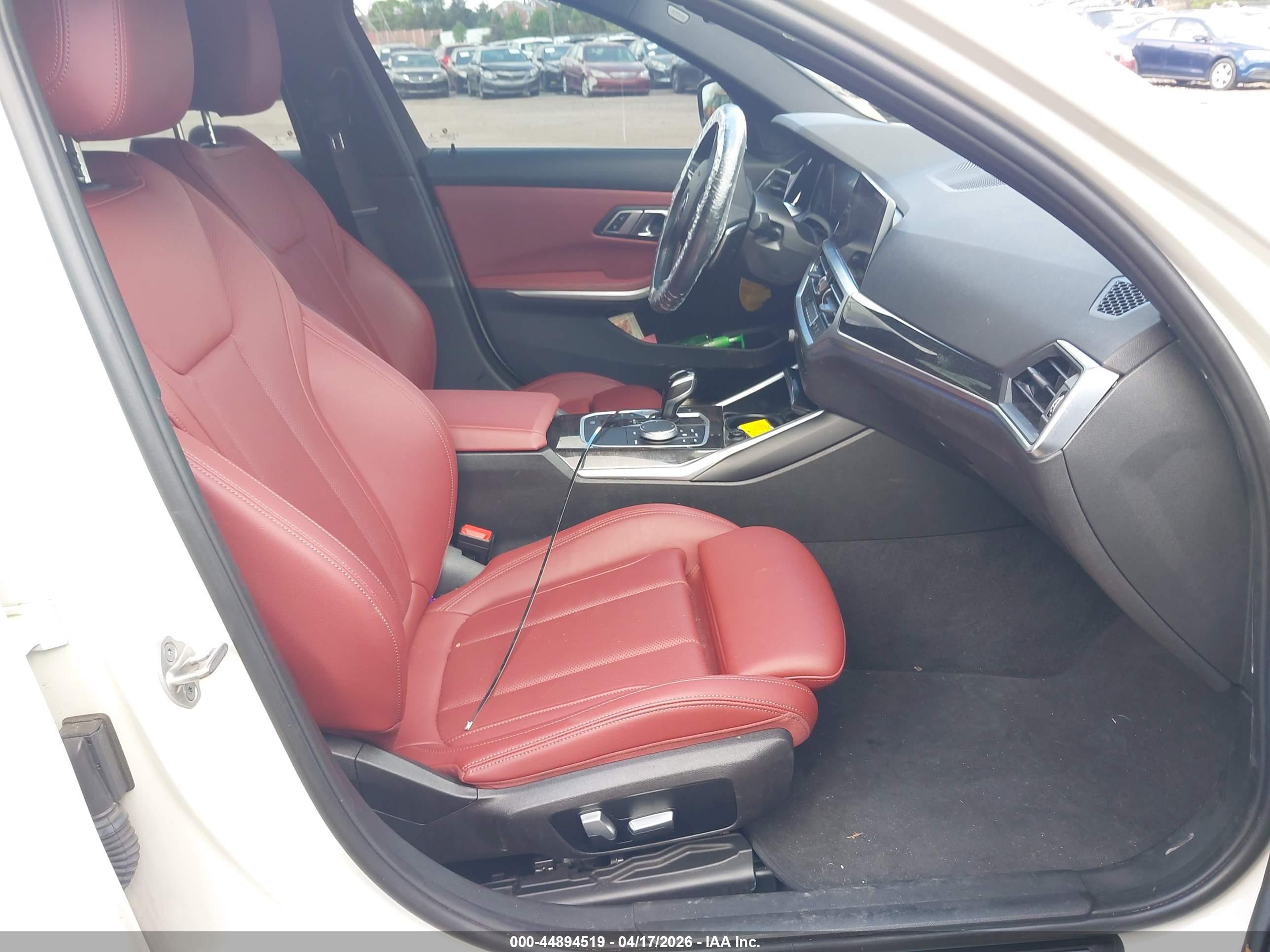 BMW 330I image 5