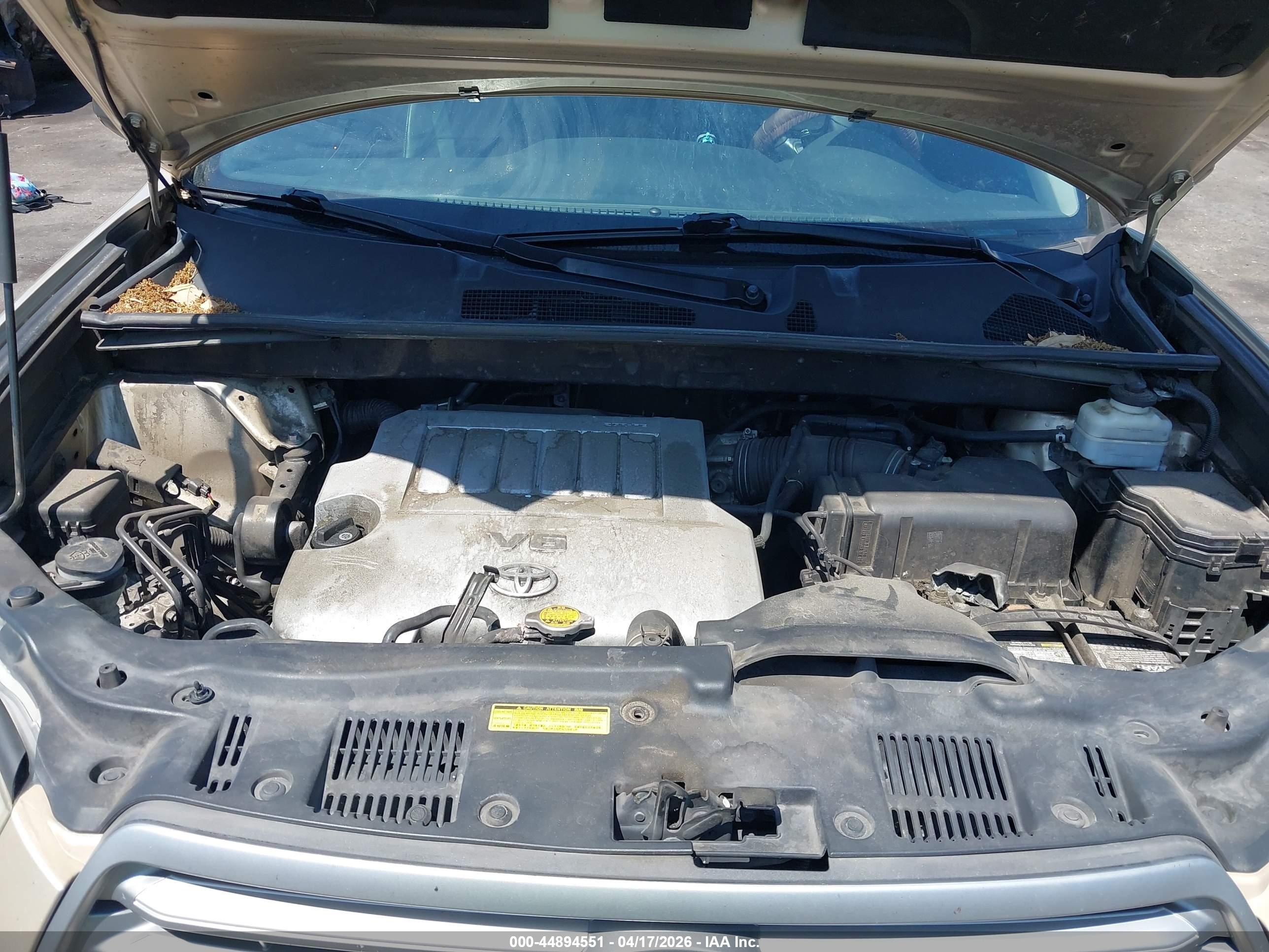 TOYOTA HIGHLANDER image 10