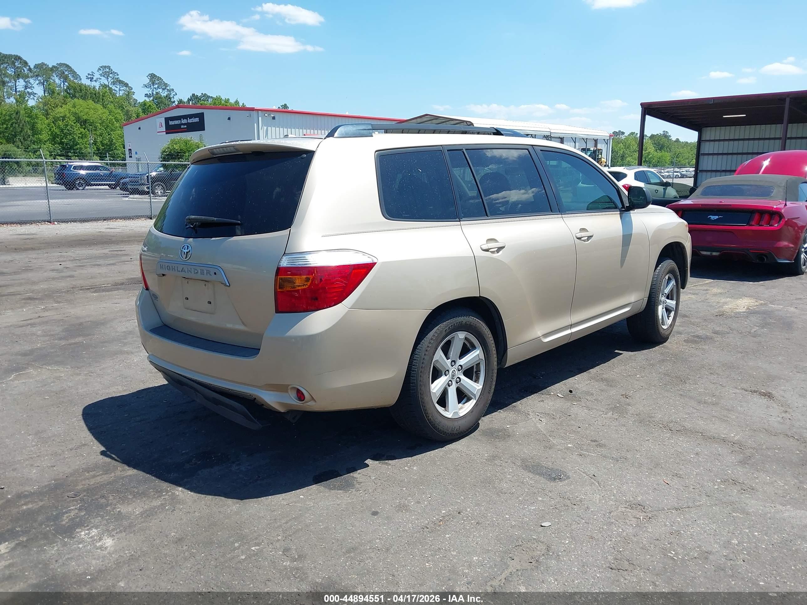 TOYOTA HIGHLANDER image 4