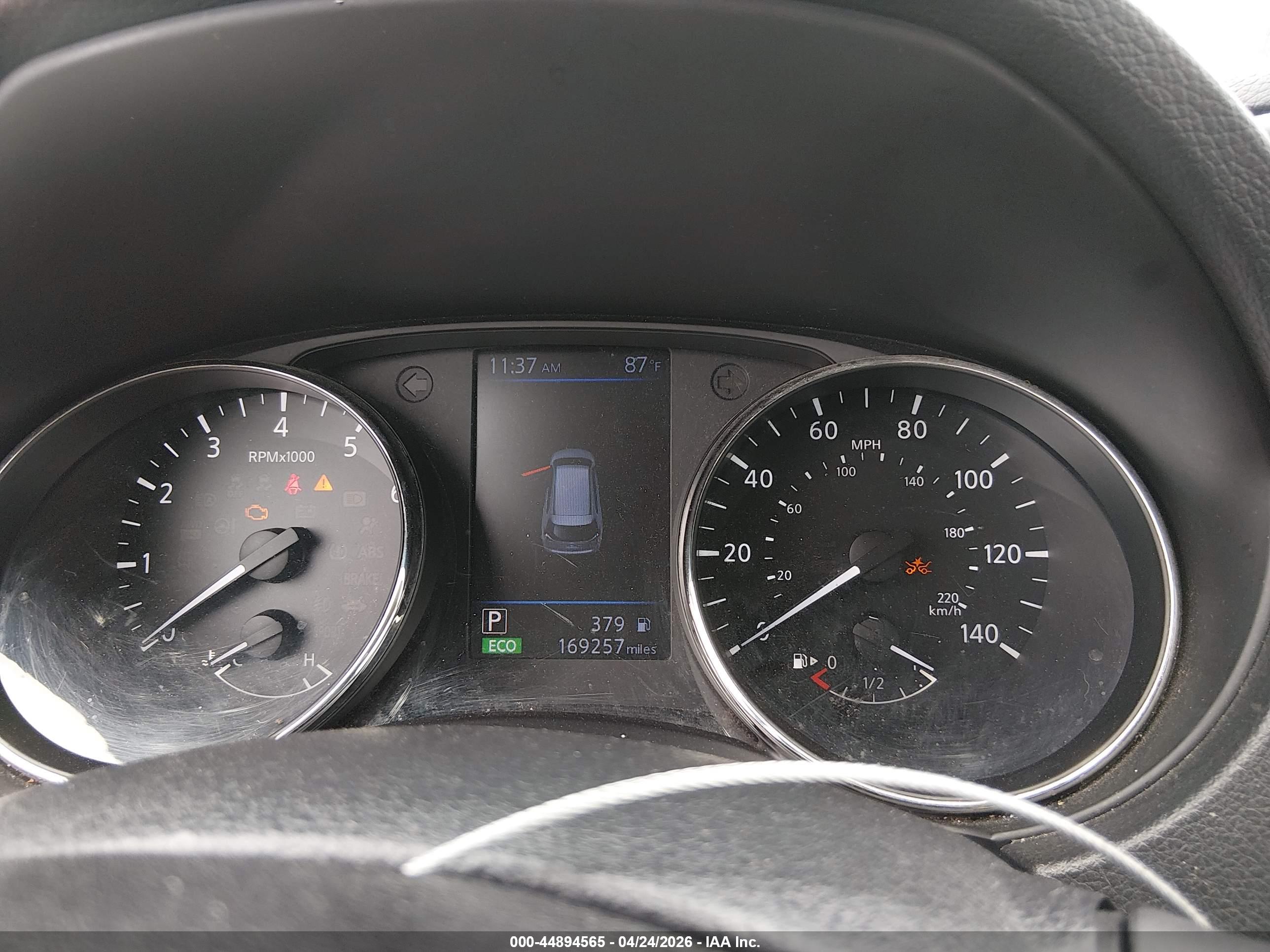 NISSAN ROGUE image 7