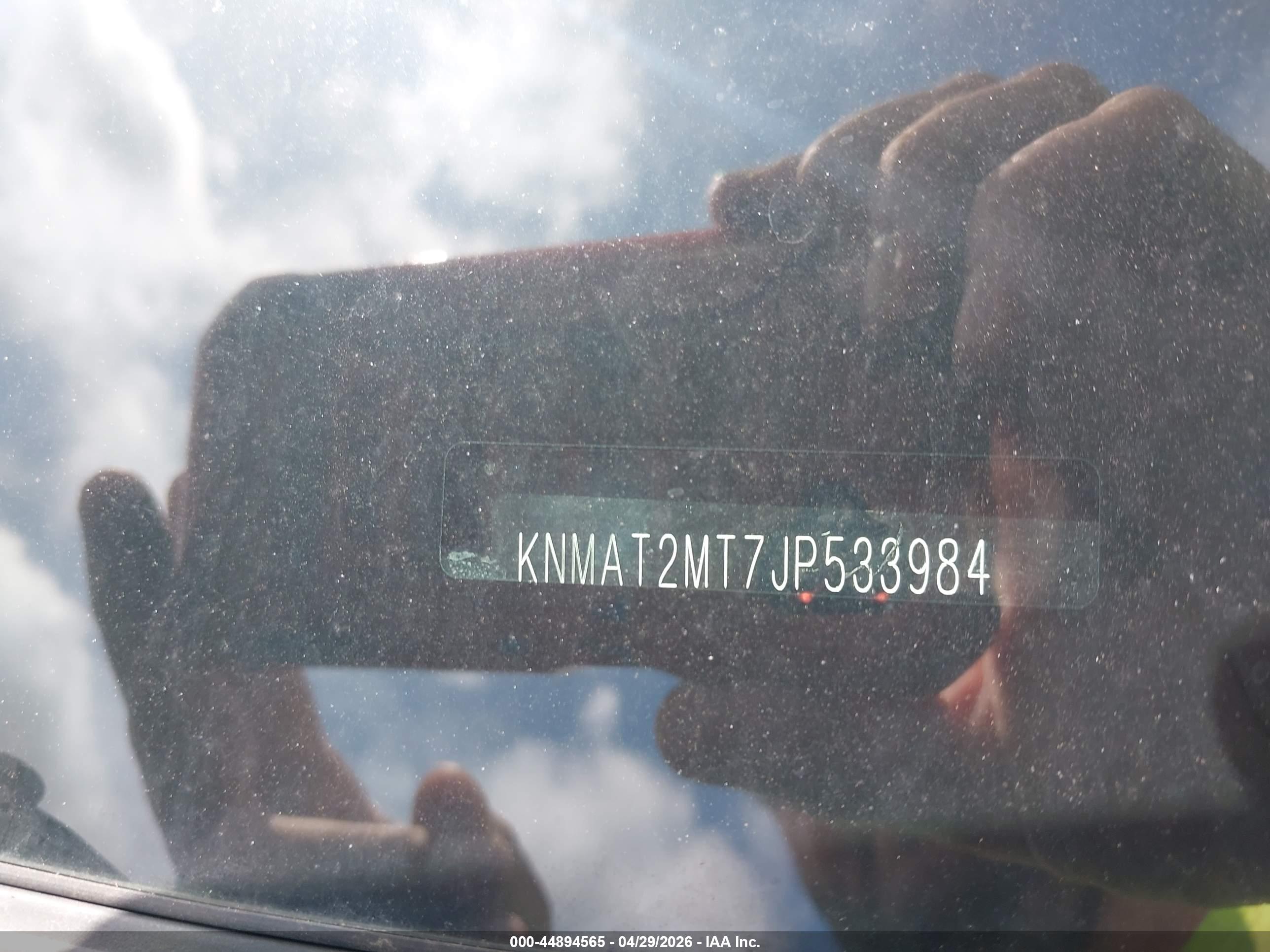 NISSAN ROGUE image 9