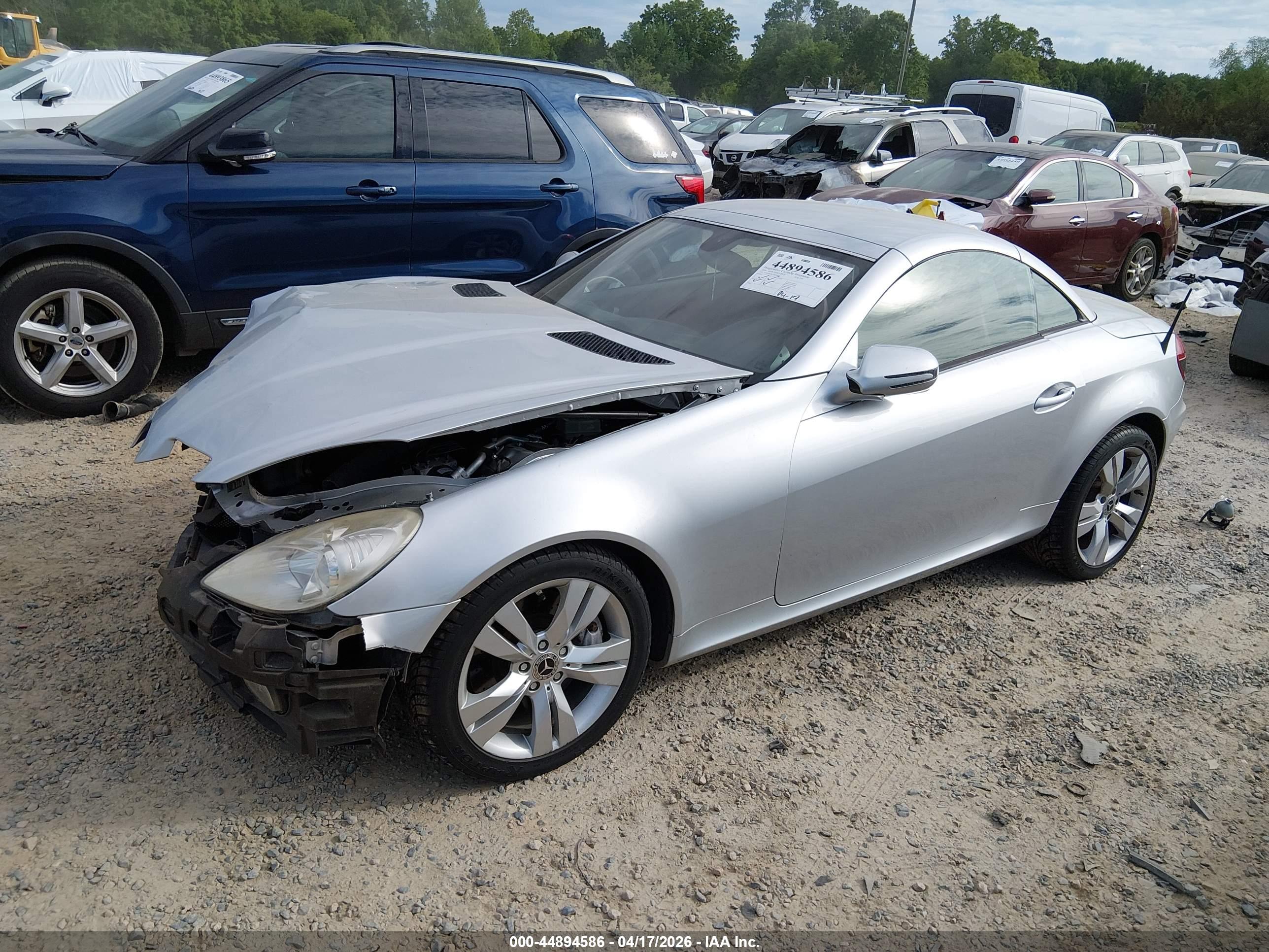 MERCEDES-BENZ SLK image 2