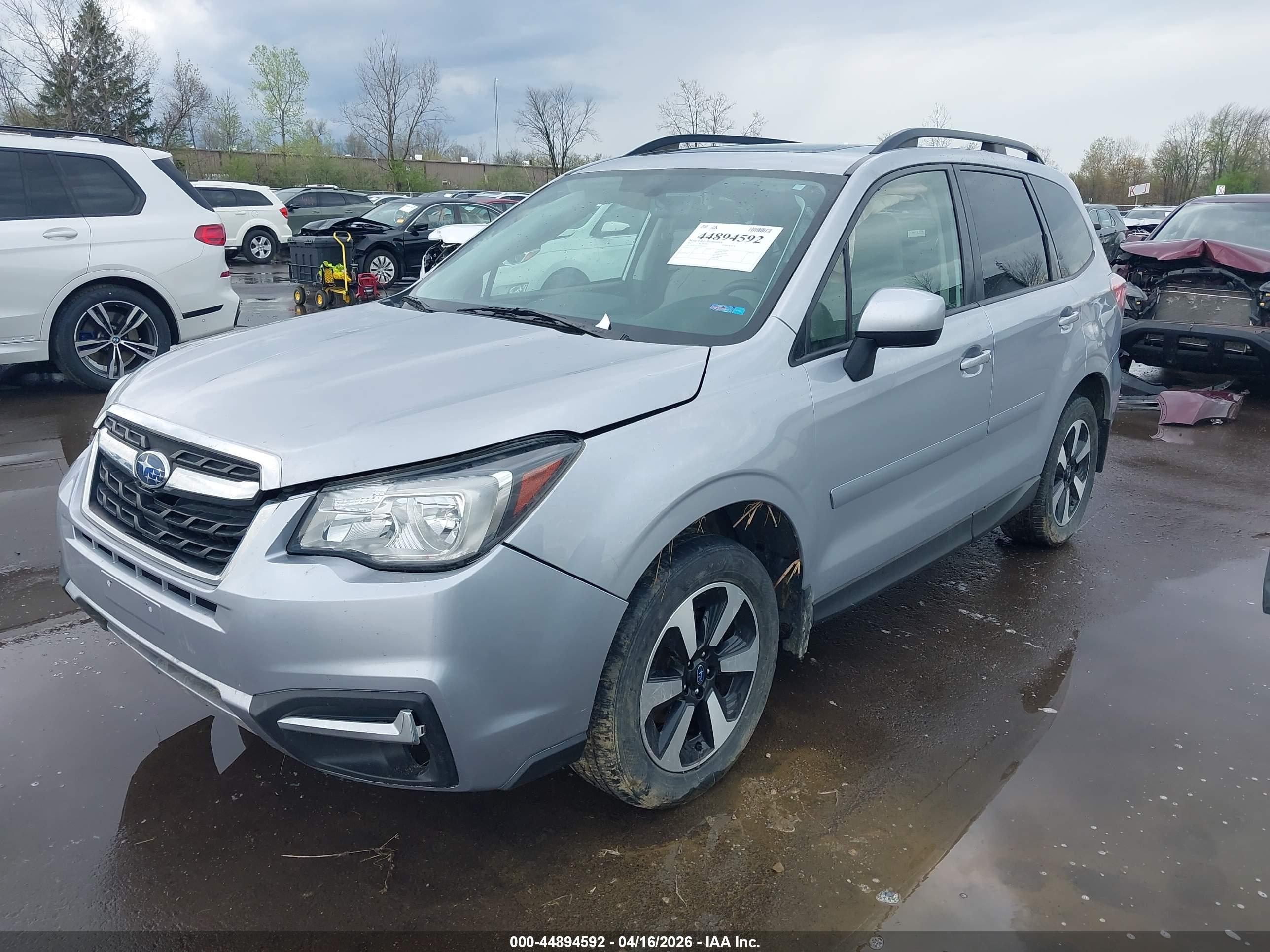 SUBARU FORESTER image 2