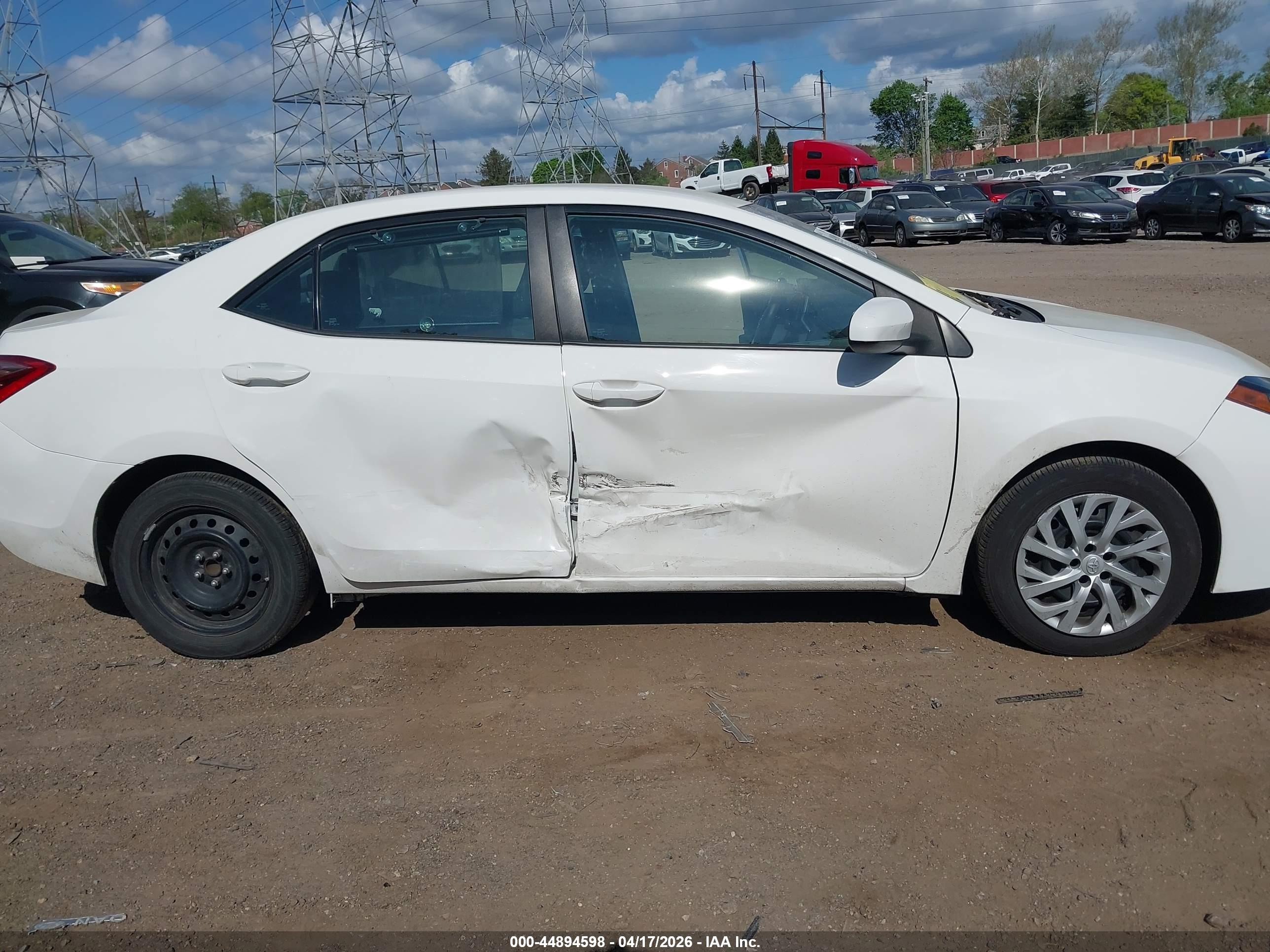 TOYOTA COROLLA image 6