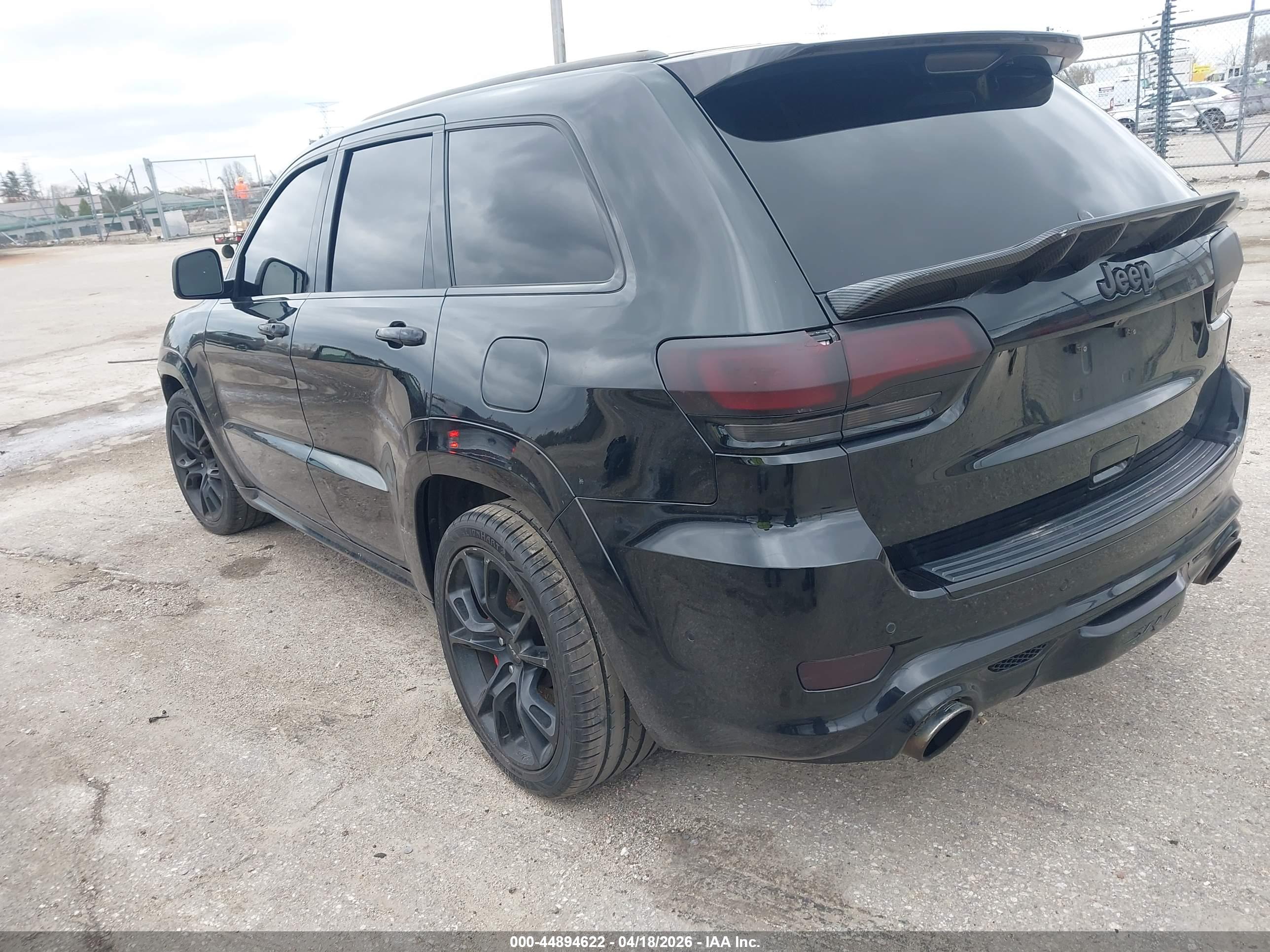 JEEP GRAND image 3