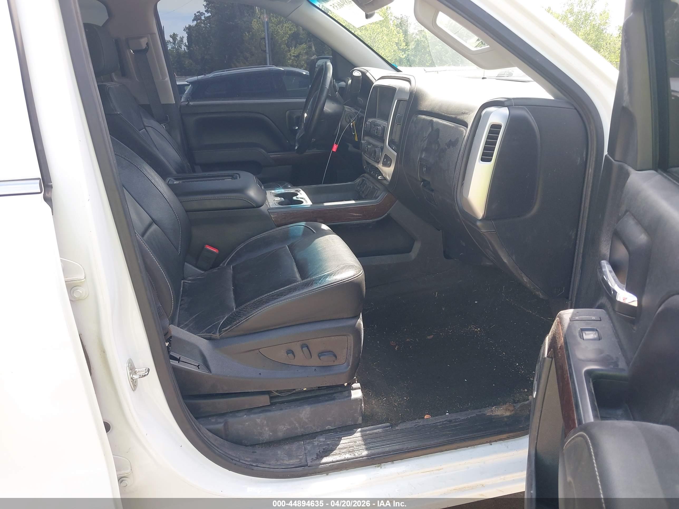 GMC SIERRA image 5