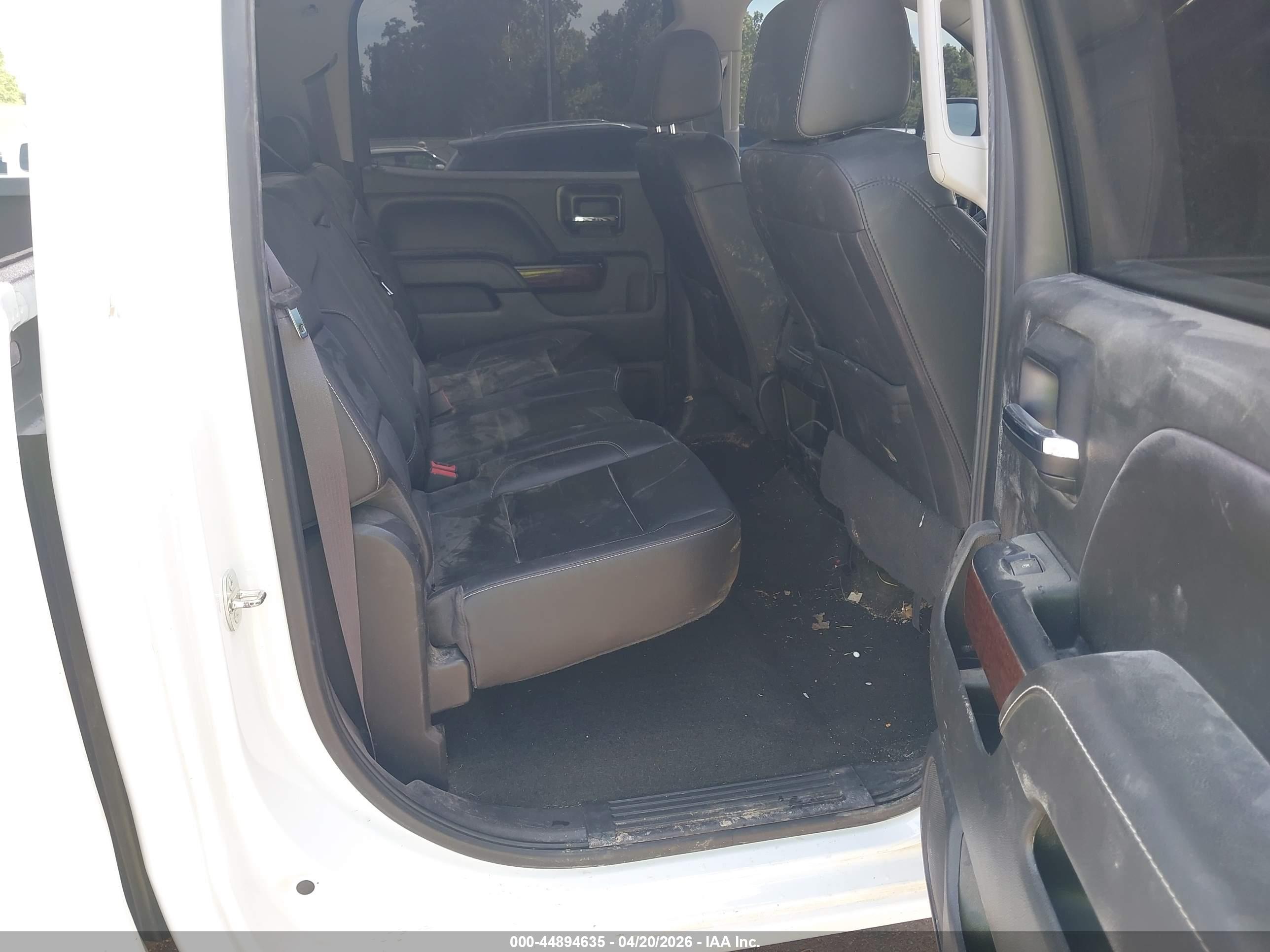 GMC SIERRA image 8