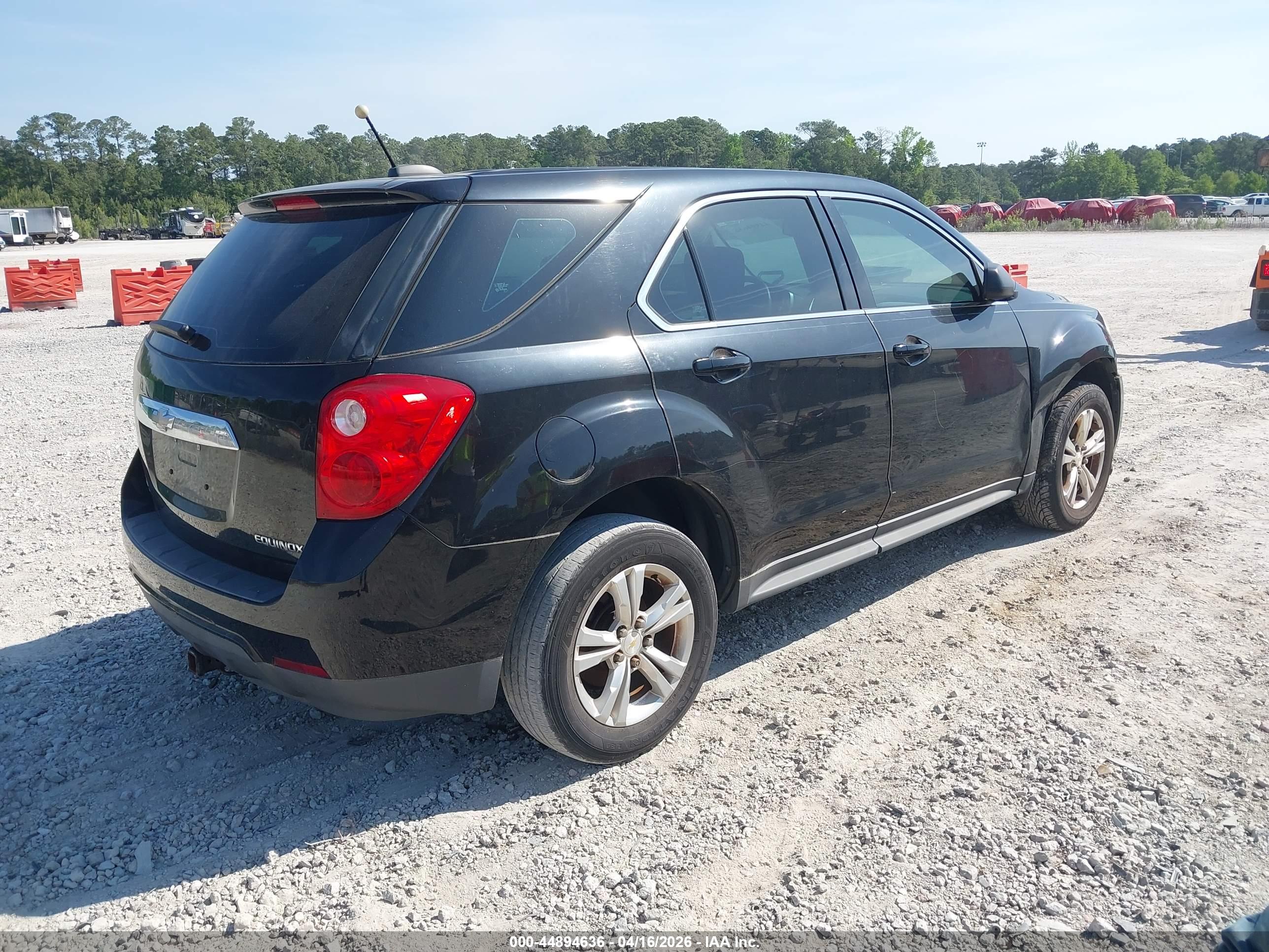CHEVROLET EQUINOX image 4