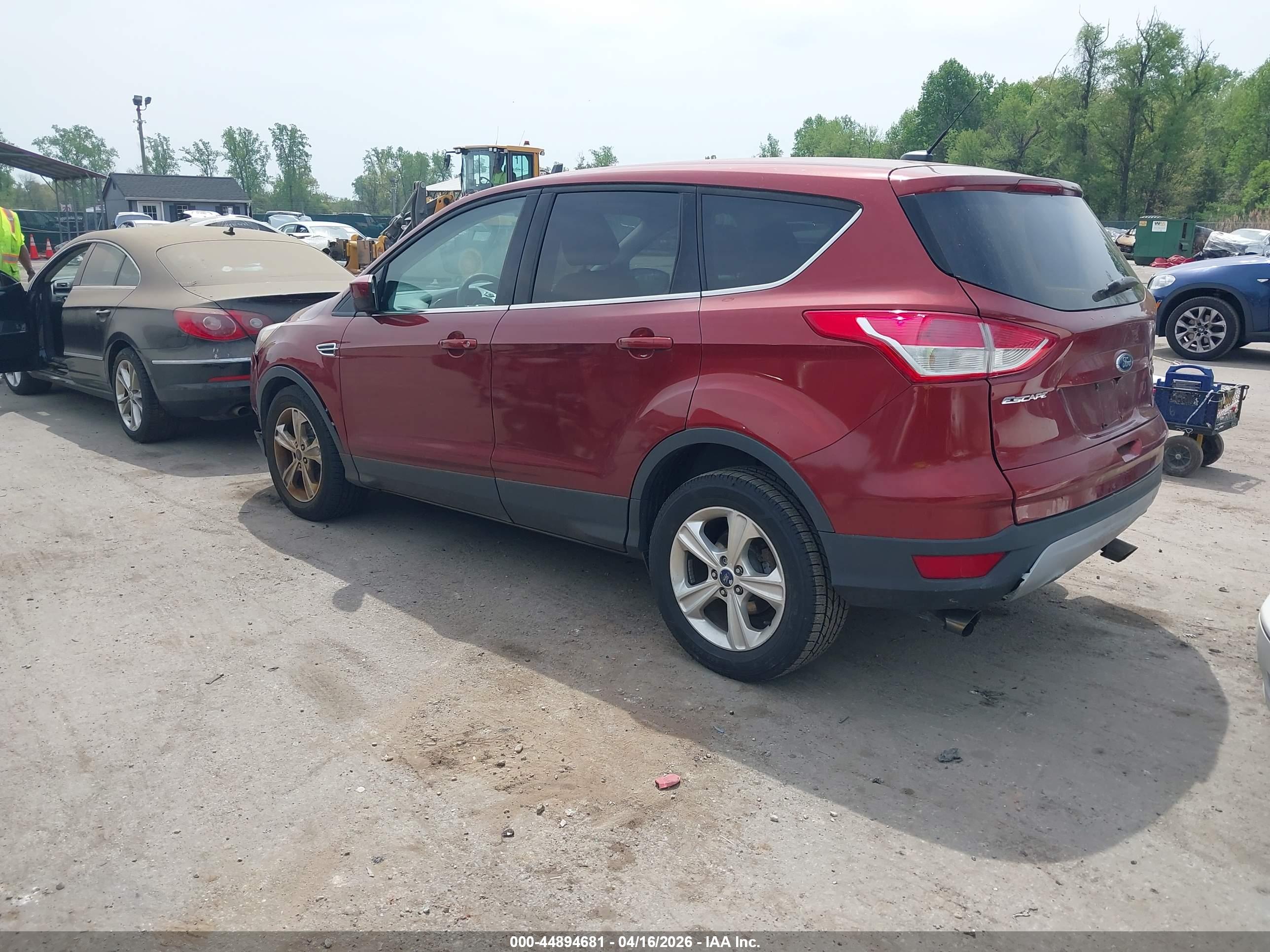 FORD ESCAPE image 3