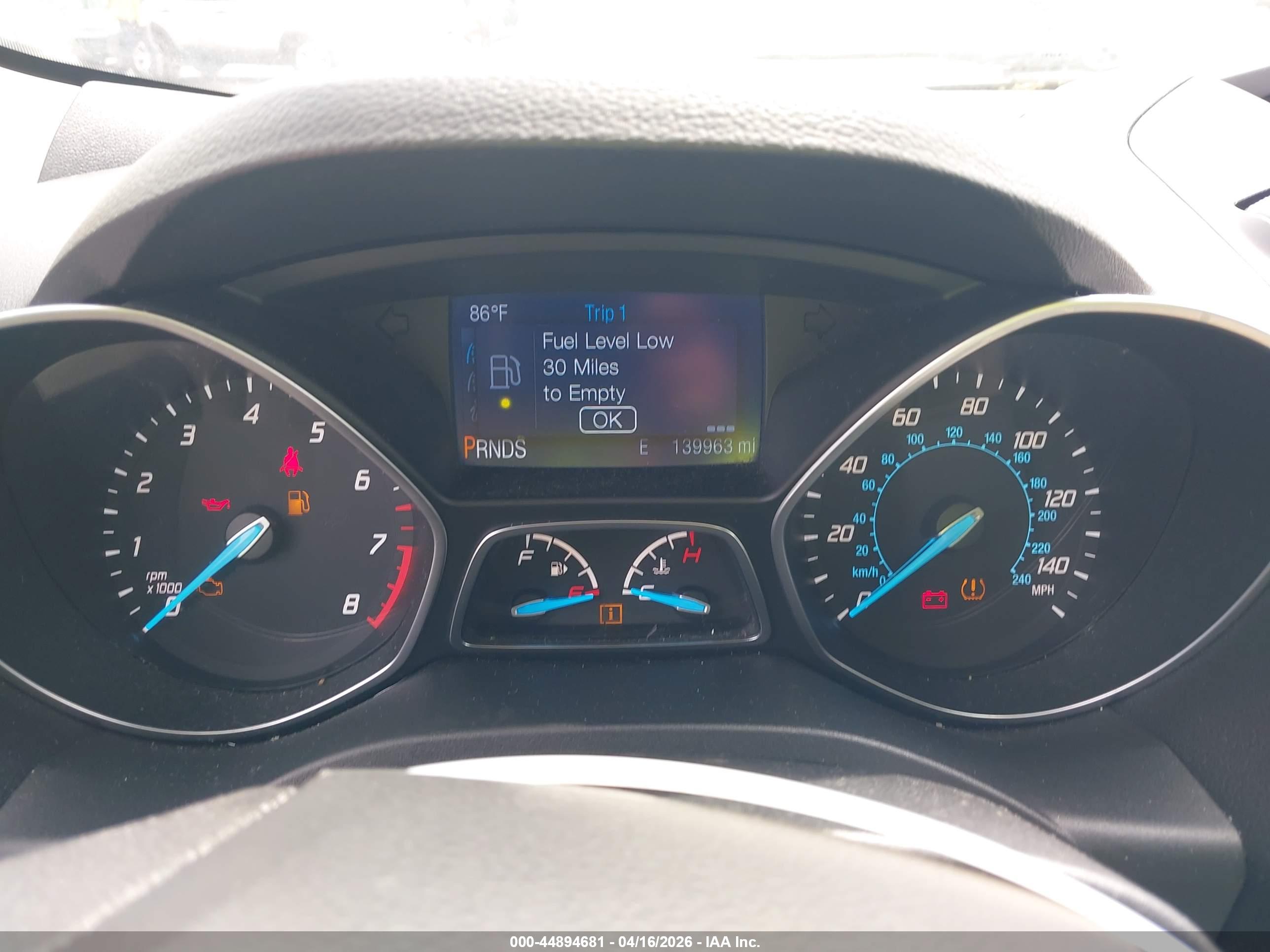 FORD ESCAPE image 7