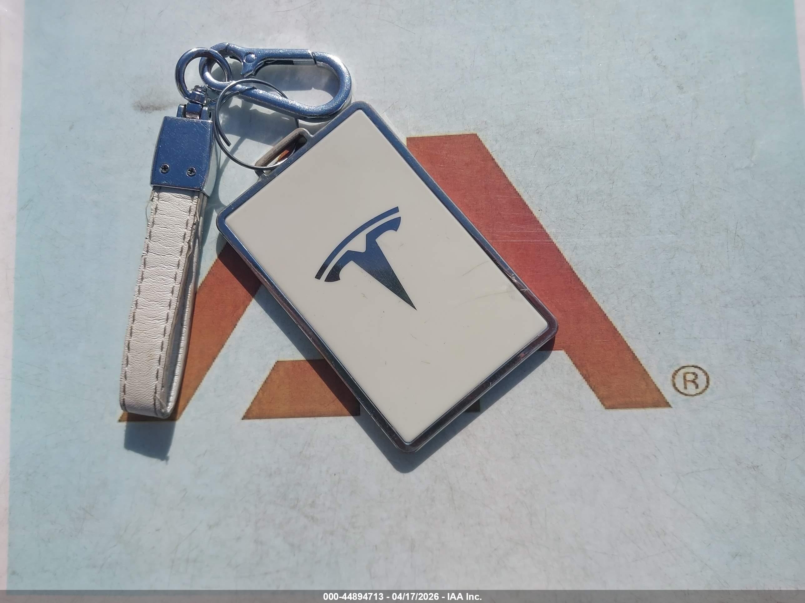 TESLA MODEL image 11