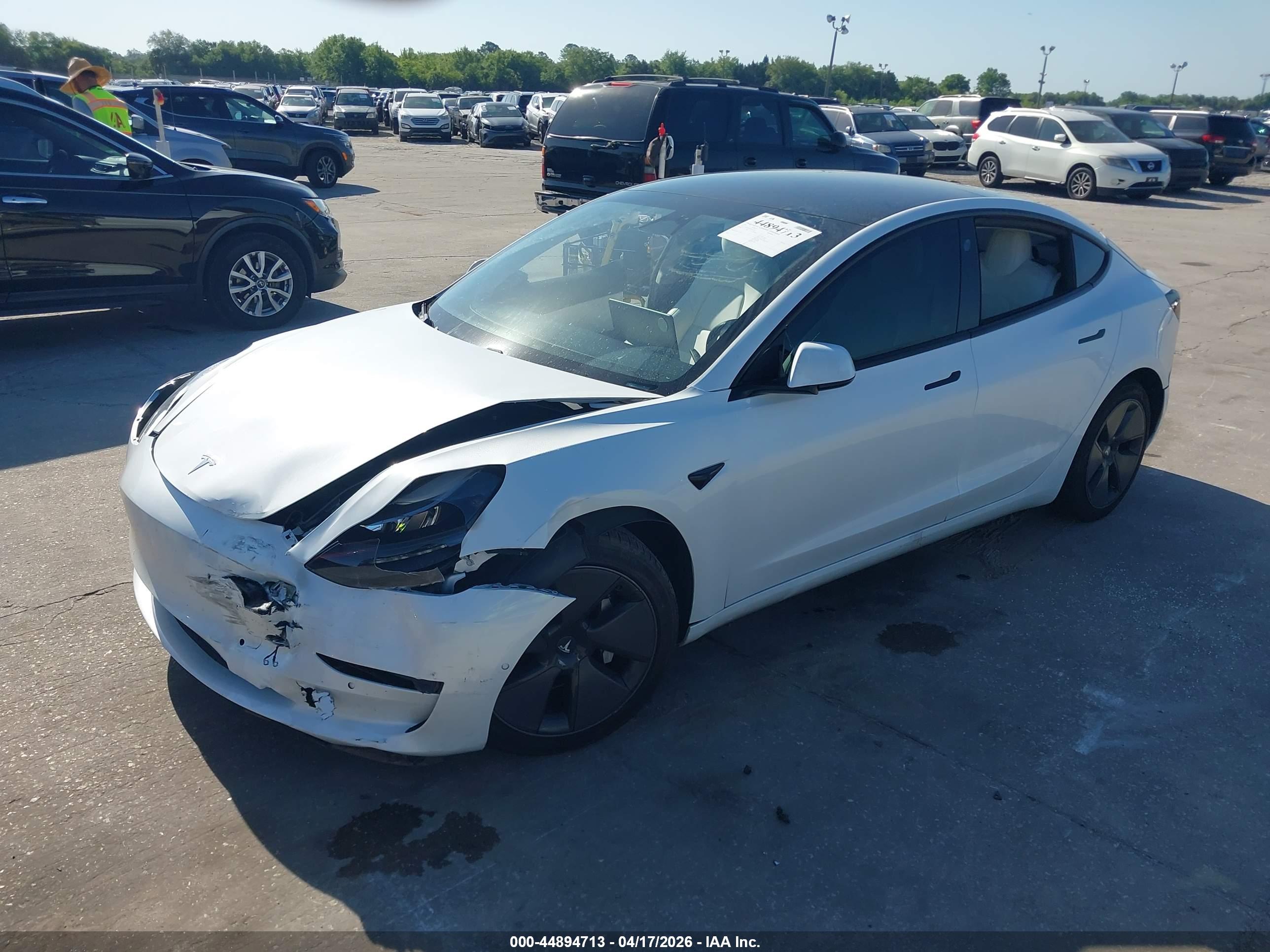 TESLA MODEL image 2