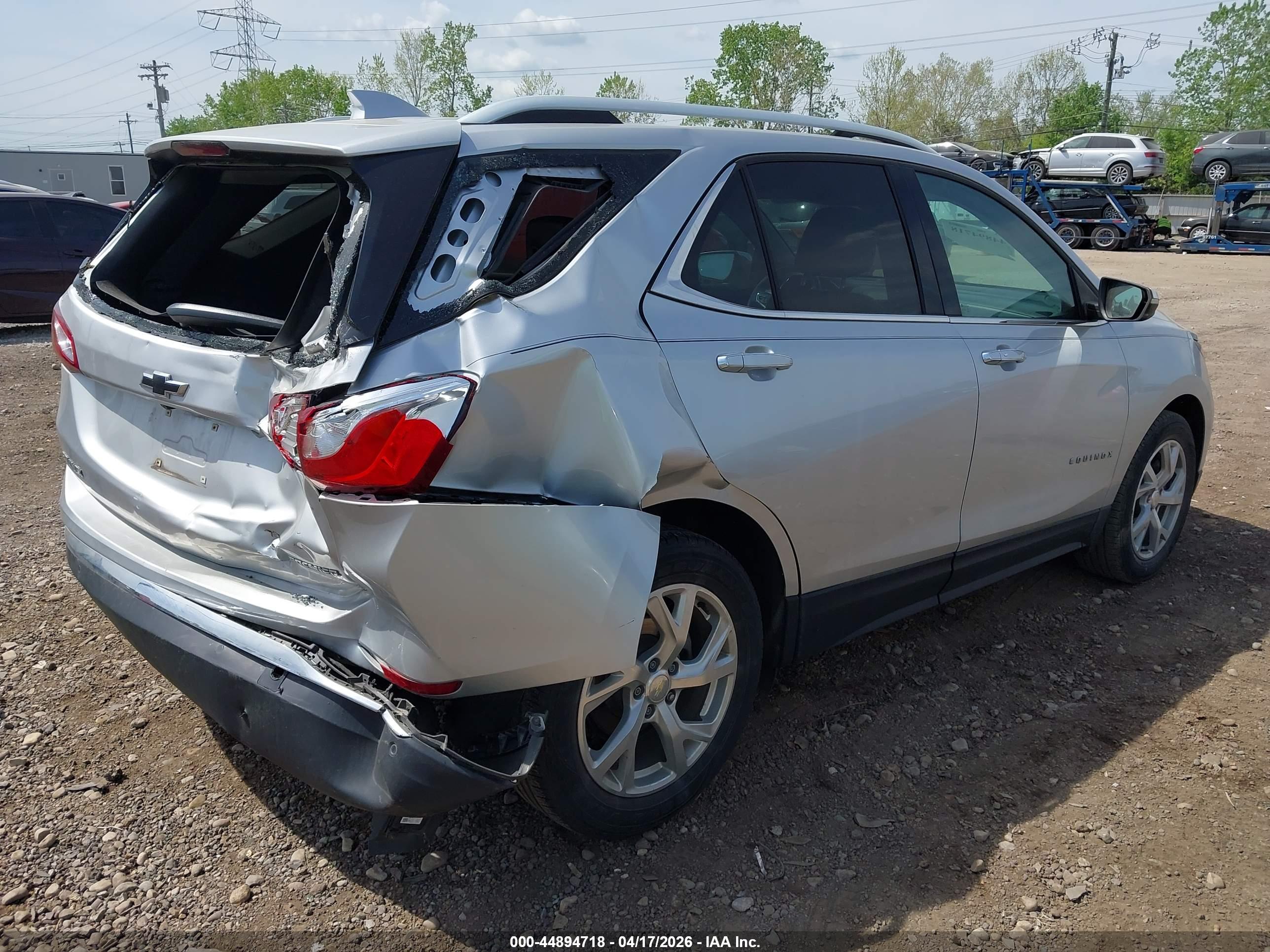 CHEVROLET EQUINOX image 4