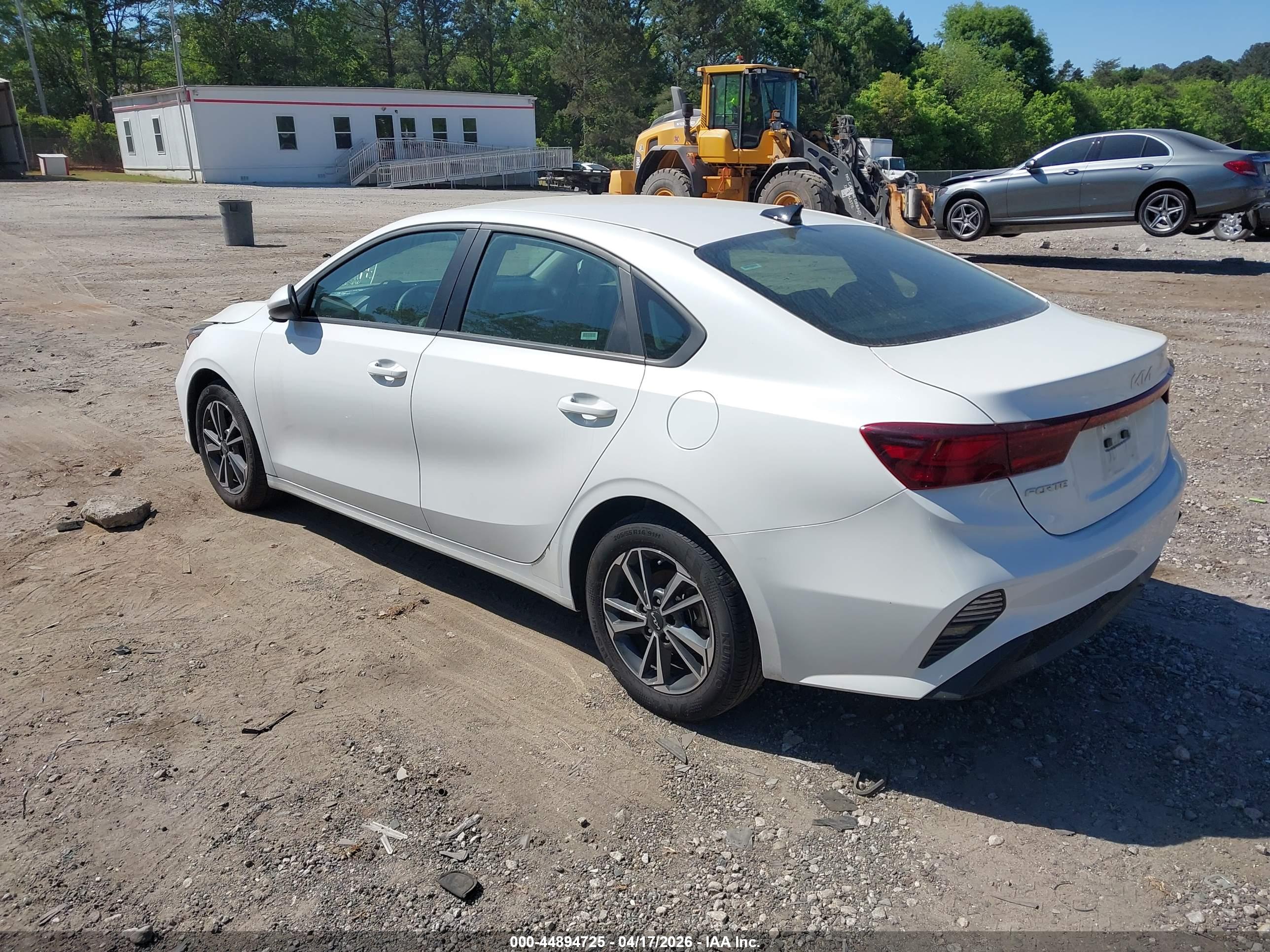 KIA FORTE image 3