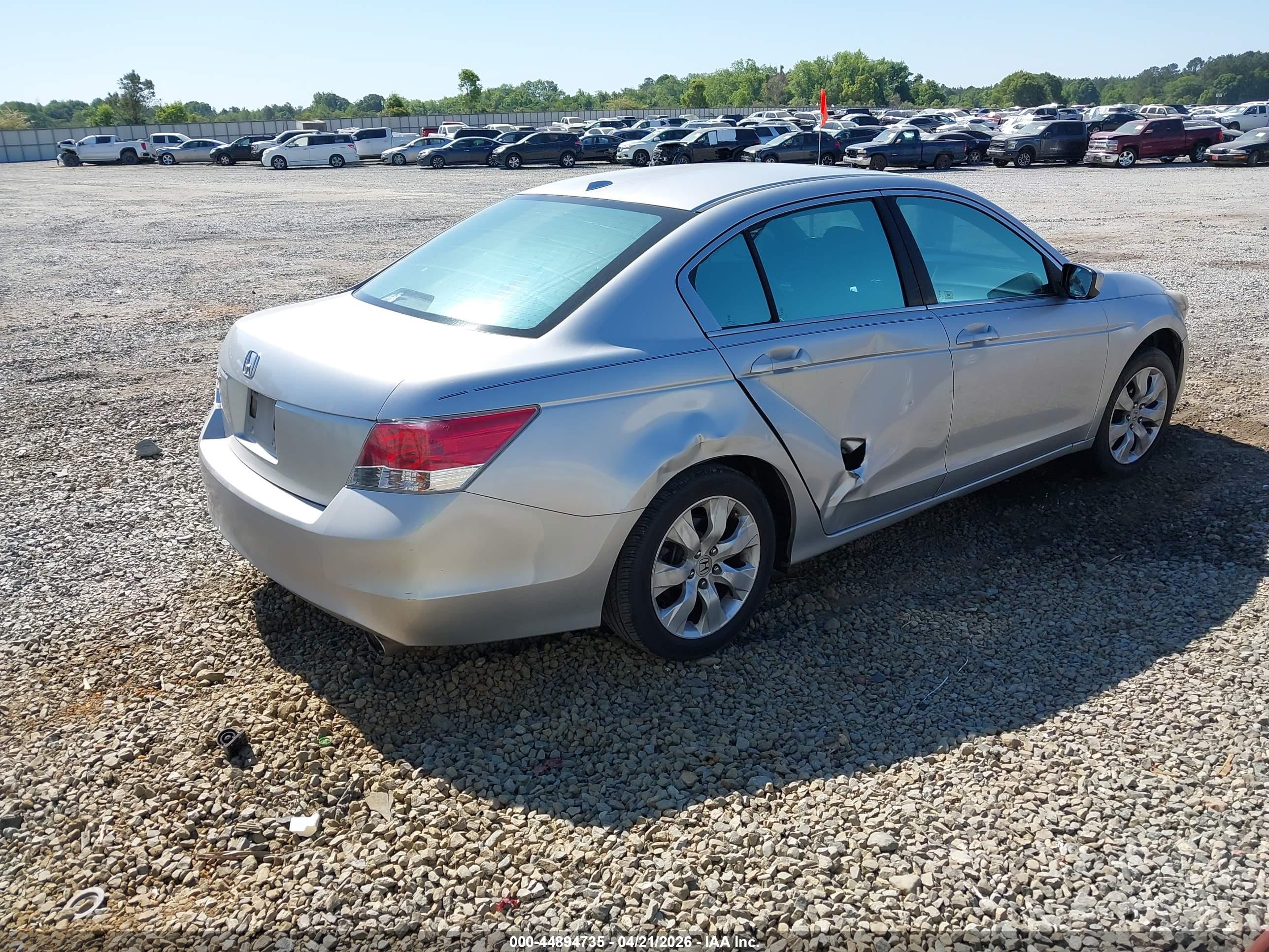 HONDA ACCORD image 4