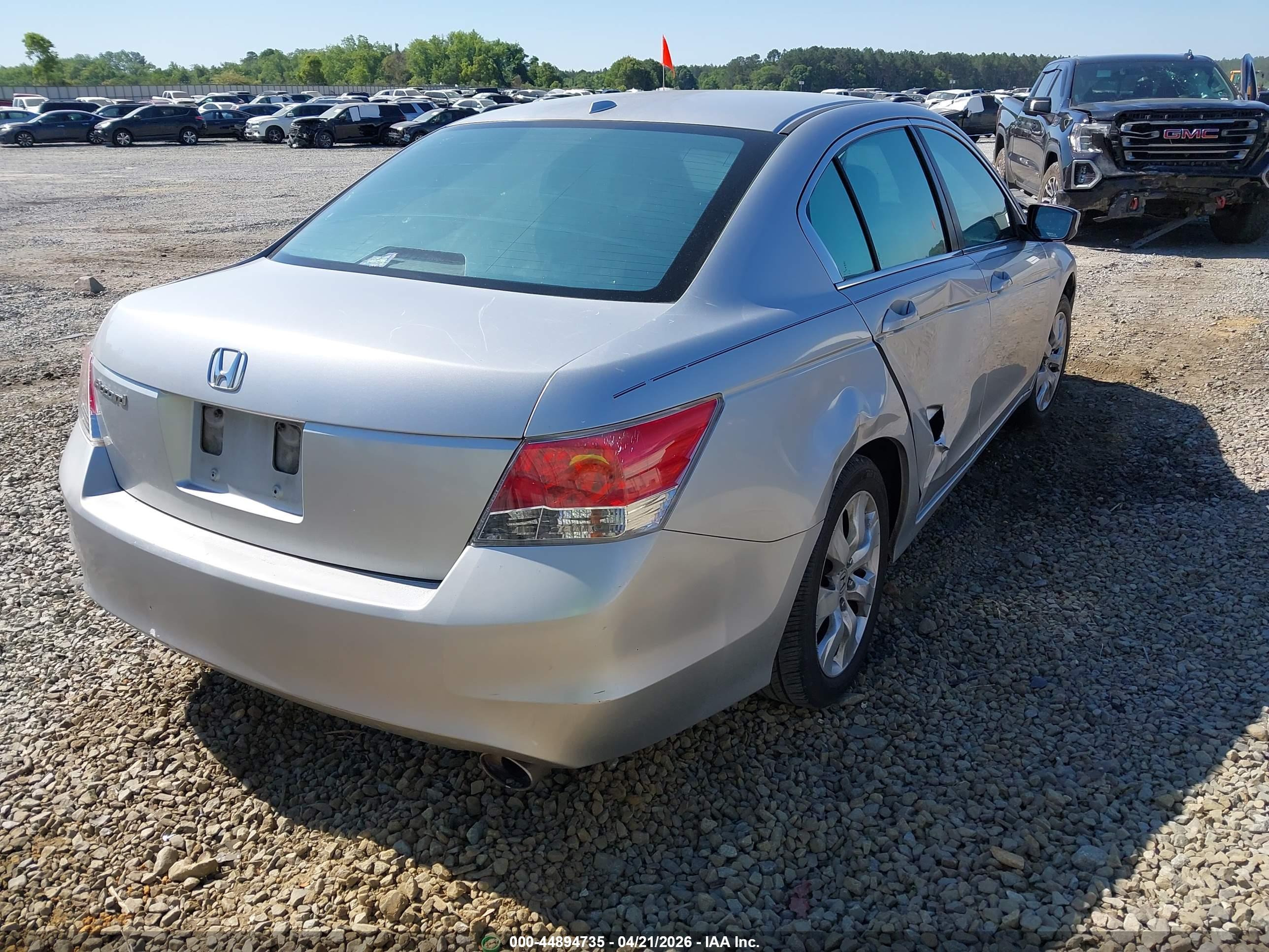 HONDA ACCORD image 6