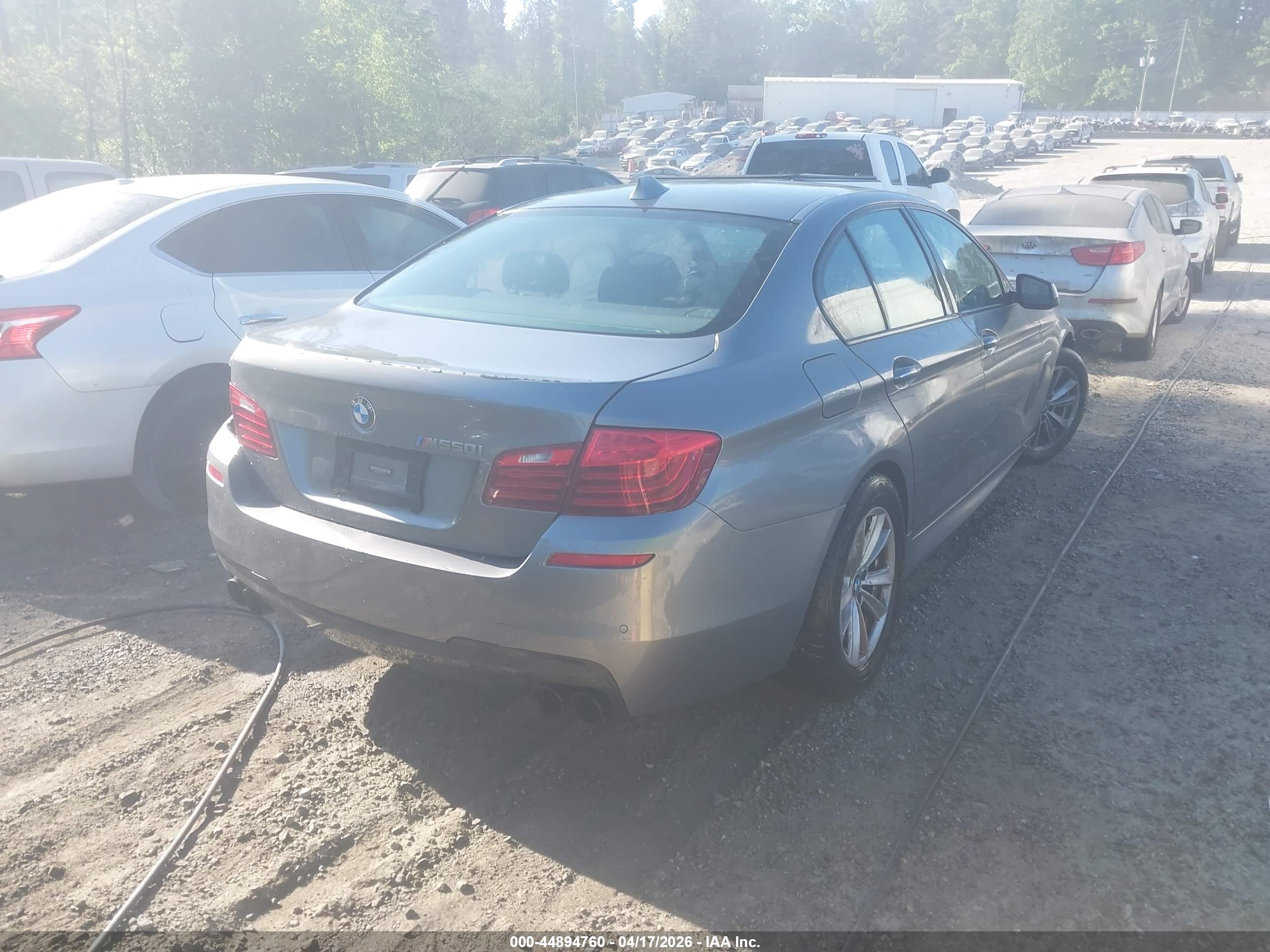 BMW 550I image 4
