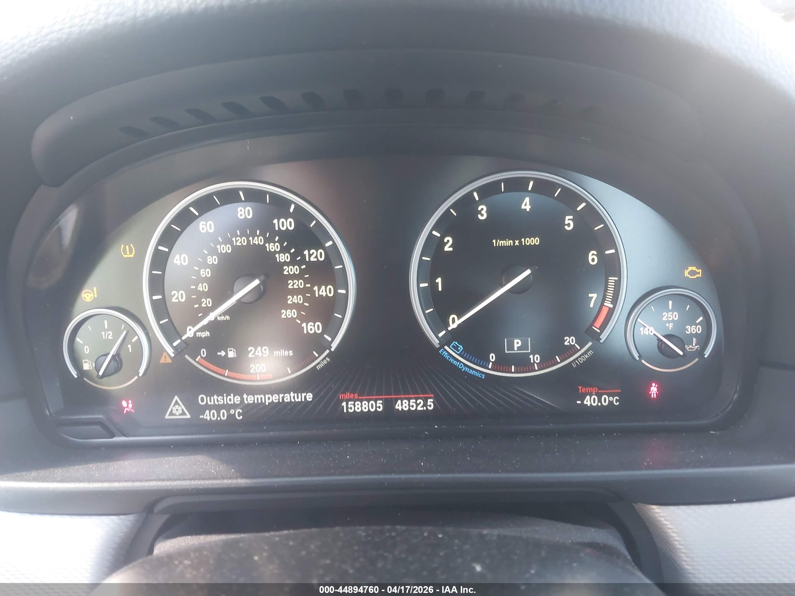 BMW 550I image 7