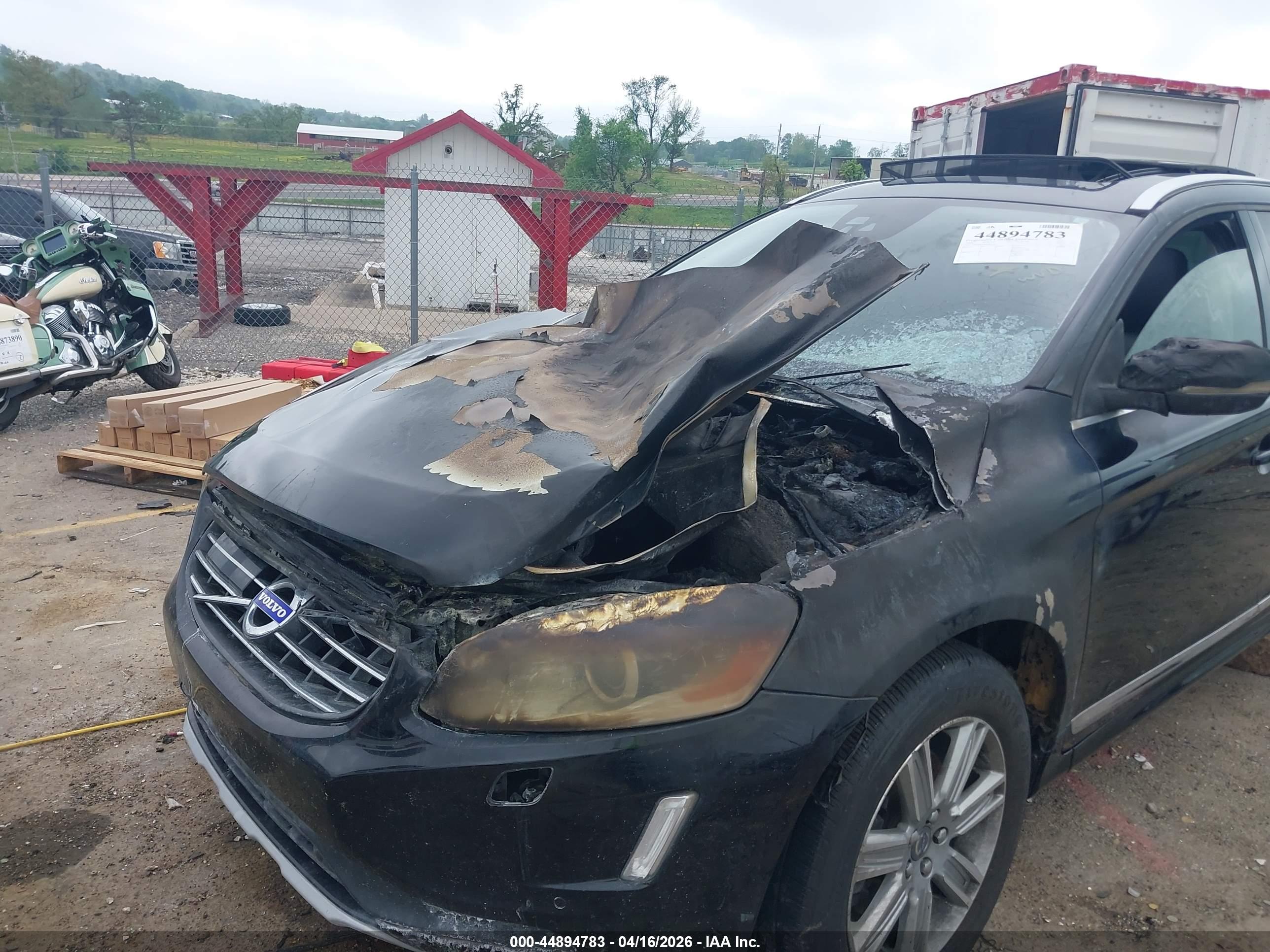 VOLVO XC60 image 6