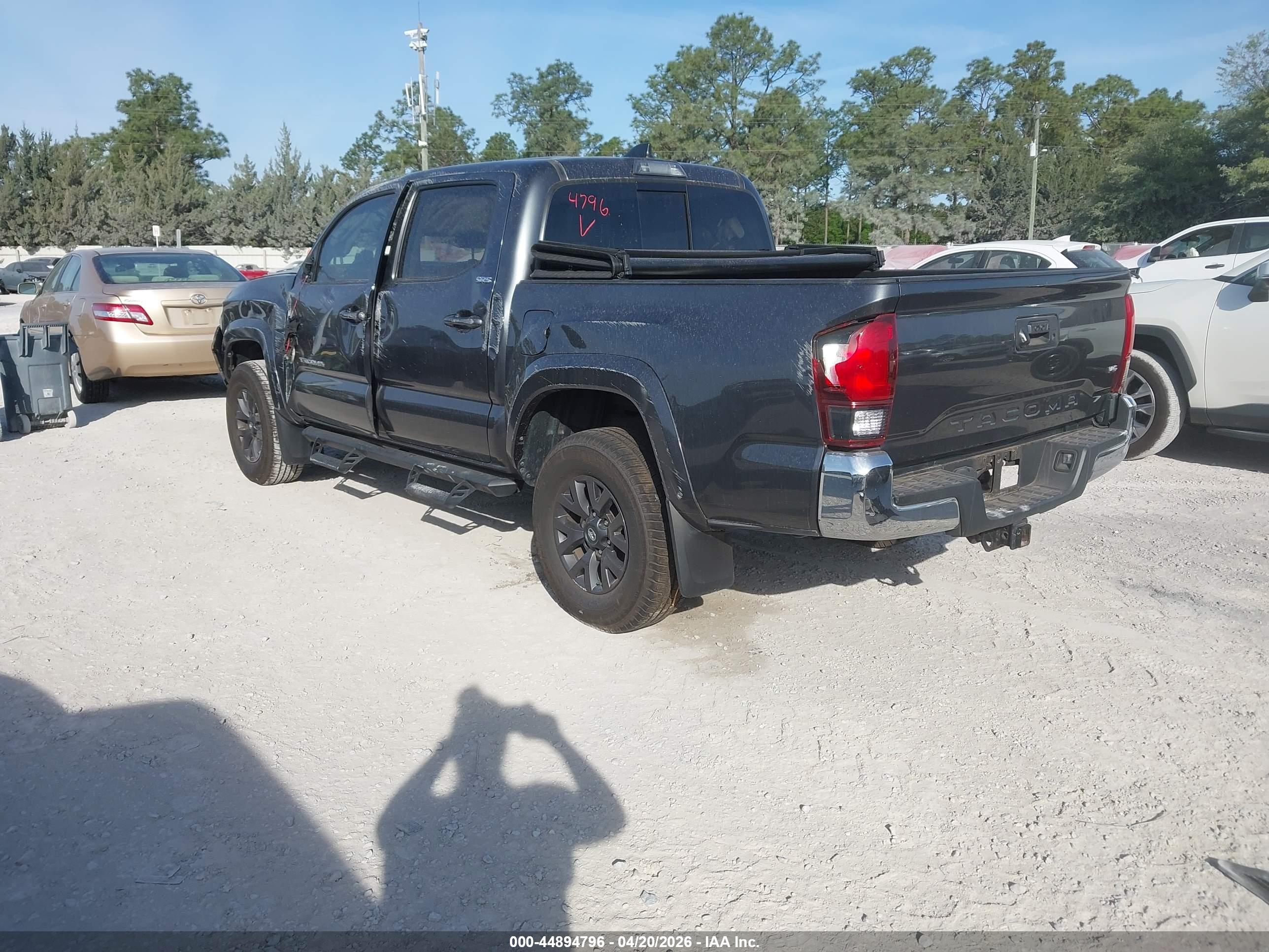 TOYOTA TACOMA image 3