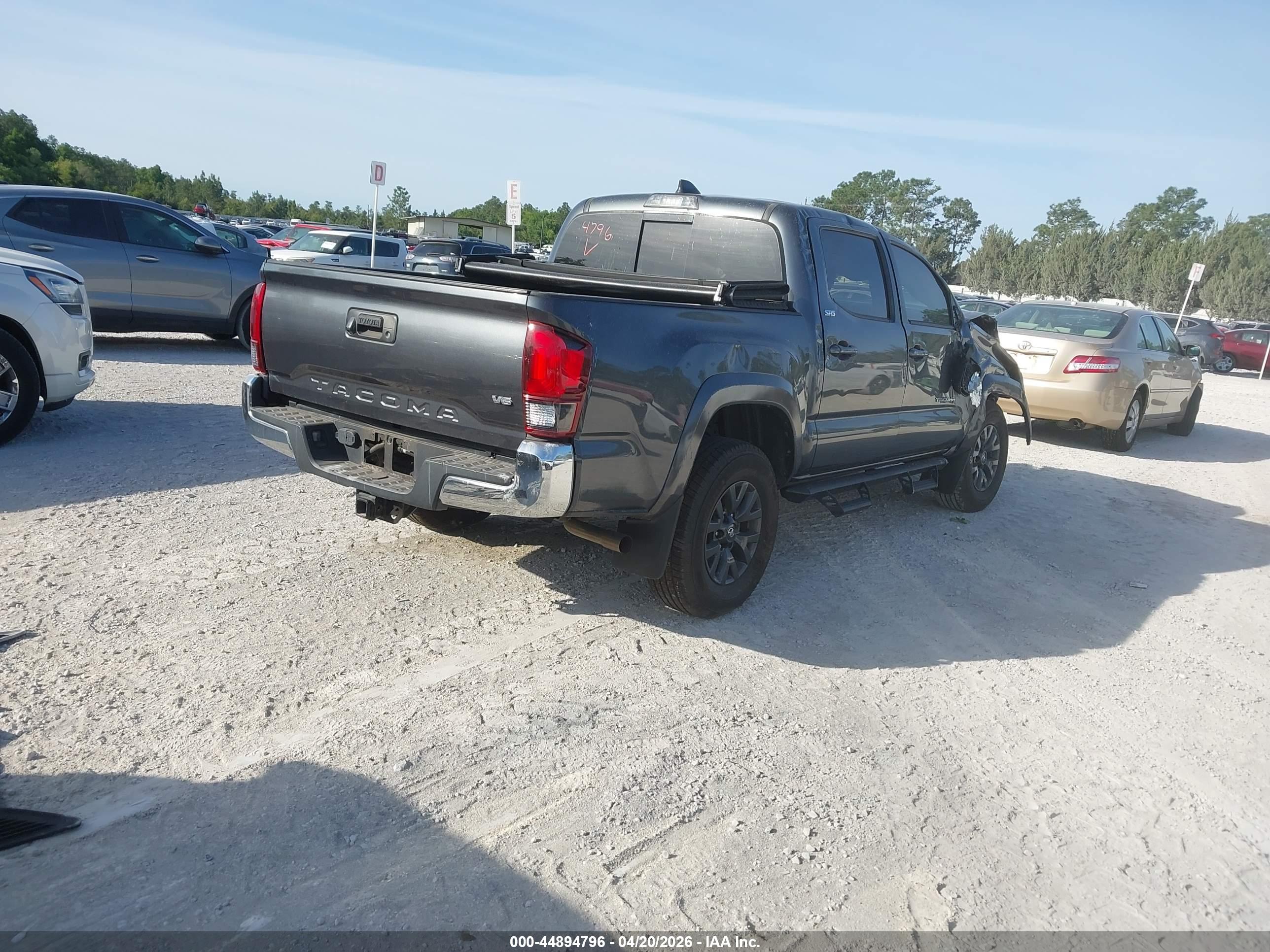 TOYOTA TACOMA image 4
