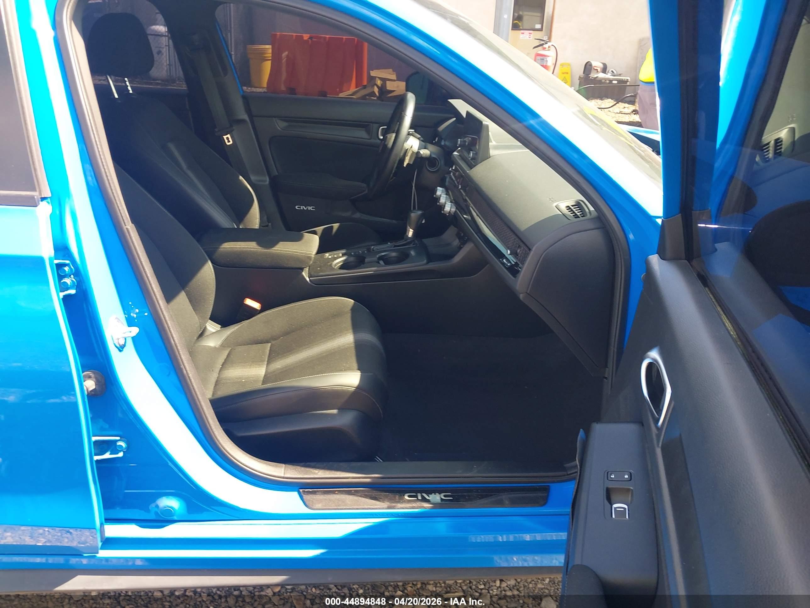 HONDA CIVIC image 5