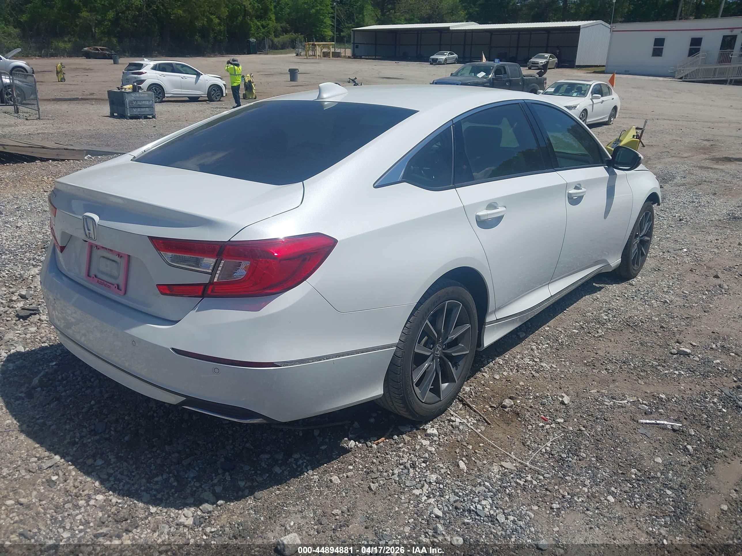 HONDA ACCORD image 4