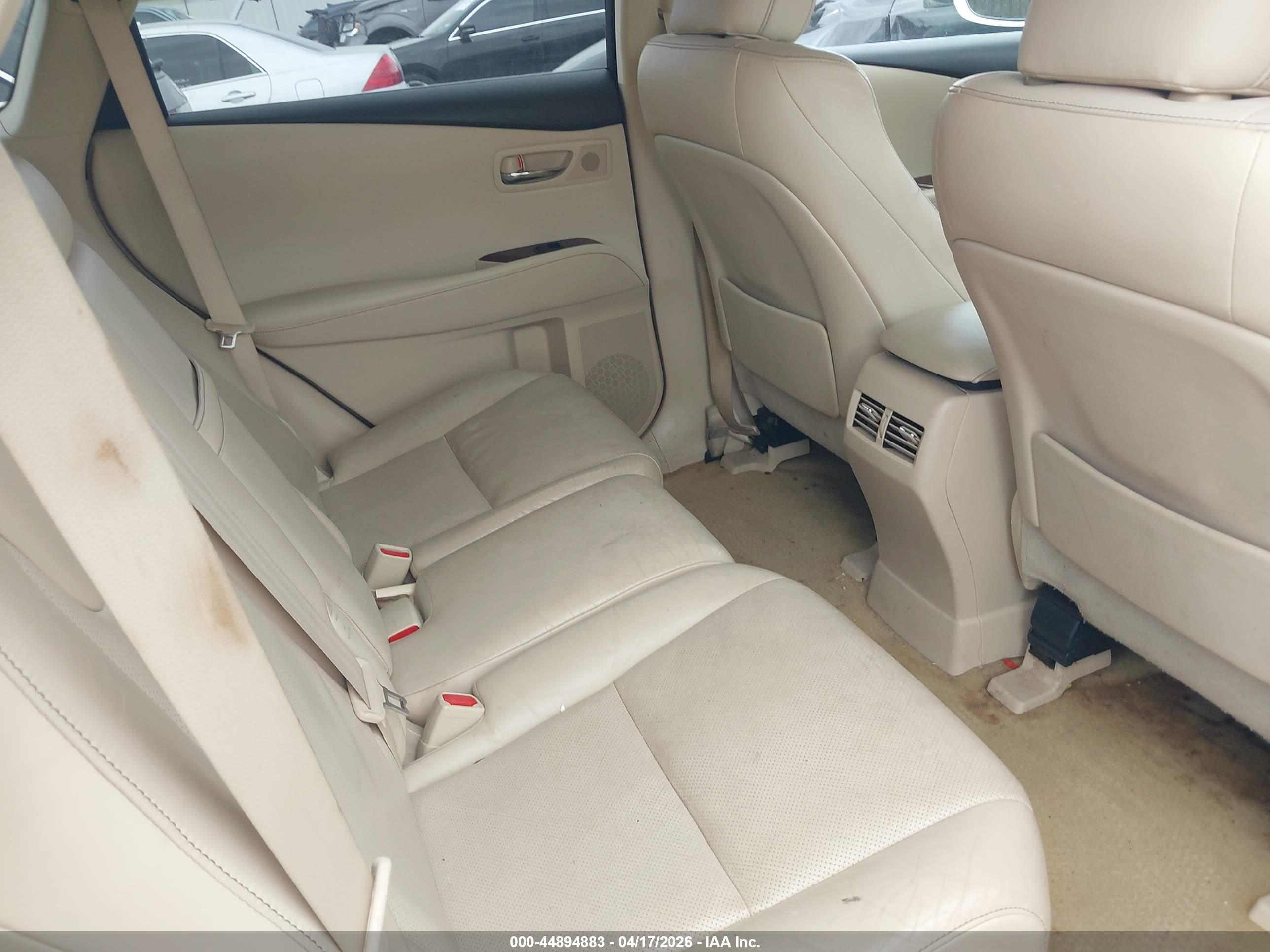 LEXUS RX image 8