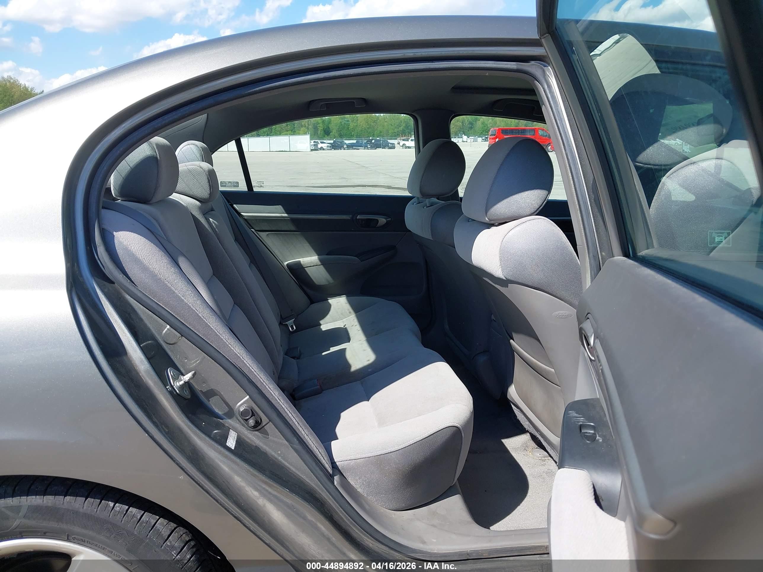 HONDA CIVIC image 8