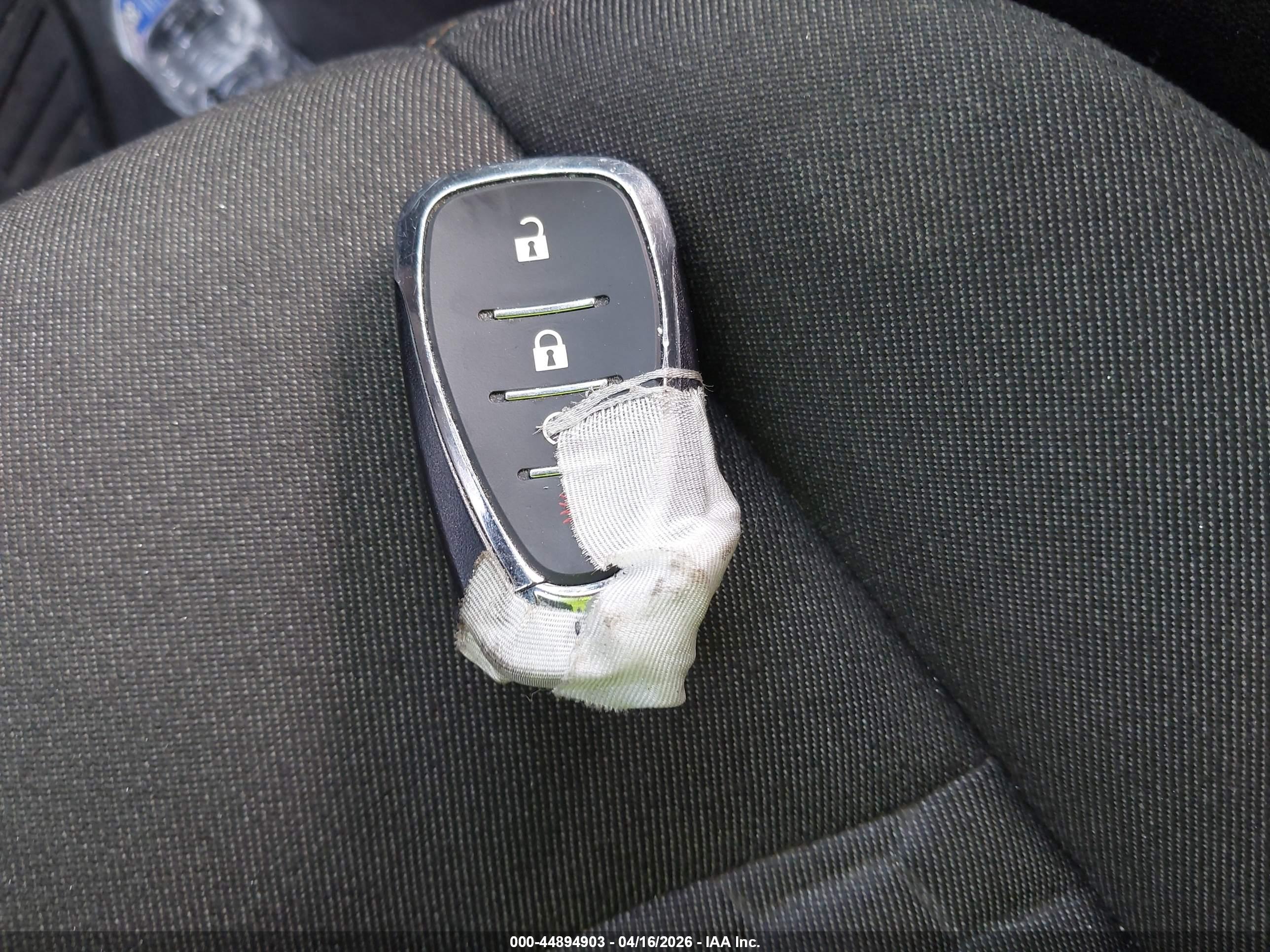 CHEVROLET EQUINOX image 11